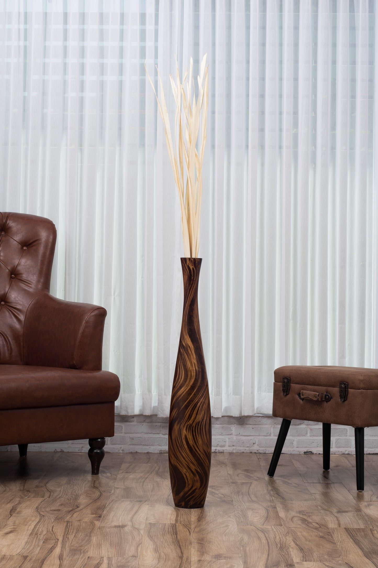 Large Mango Wood Floor Vase – Handcrafted Decorative Highlight from Thailand, 34 inches
