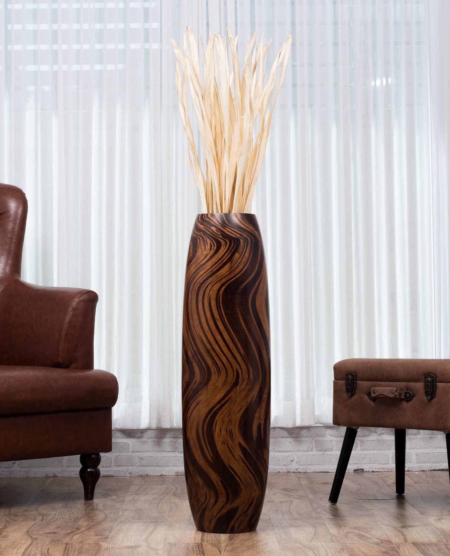 Large Mango Wood Floor Vase – Handcrafted Decorative Highlight from Thailand, 34 inches