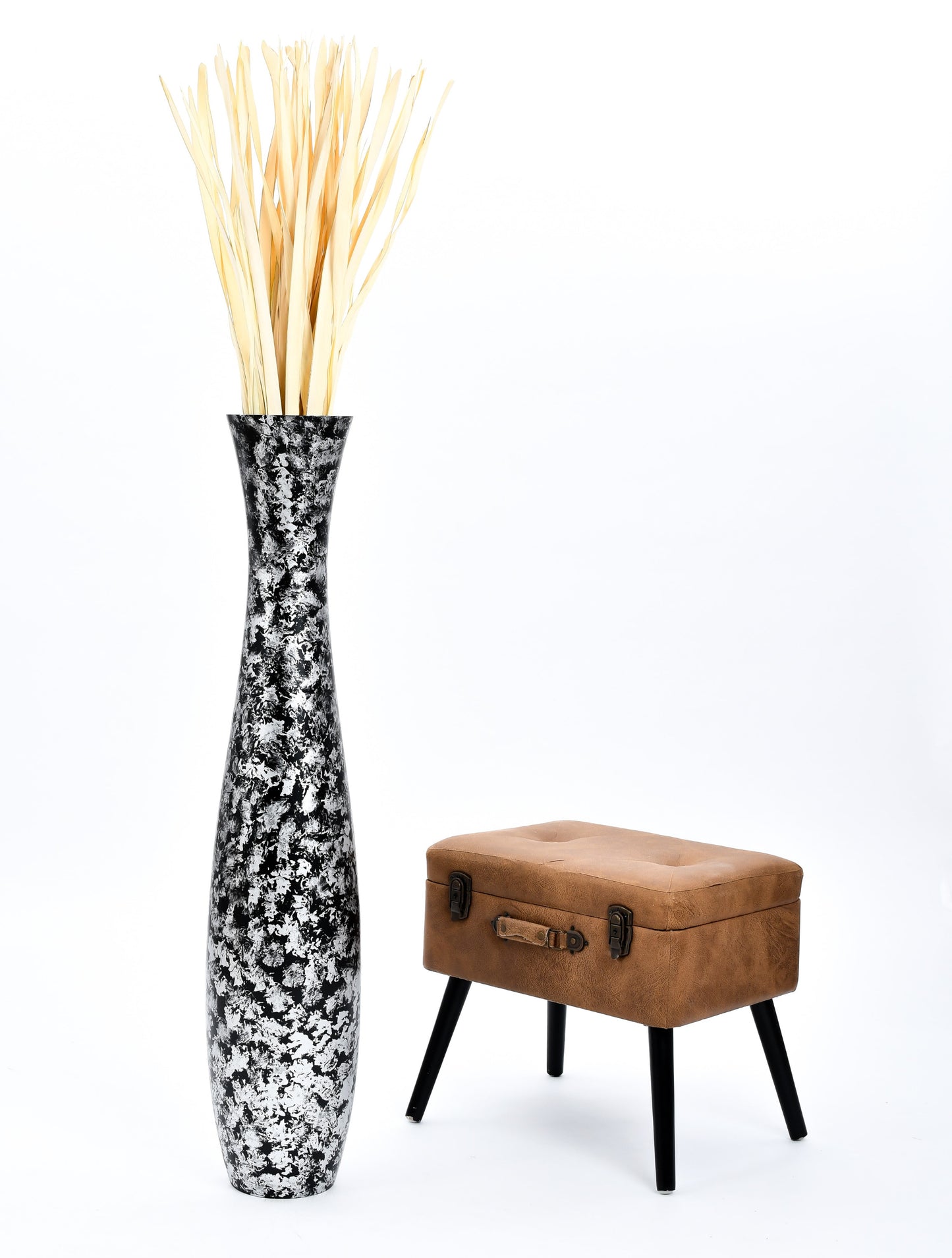 Large Mango Wood Floor Vase – Handcrafted Decorative Highlight from Thailand, 41 inches