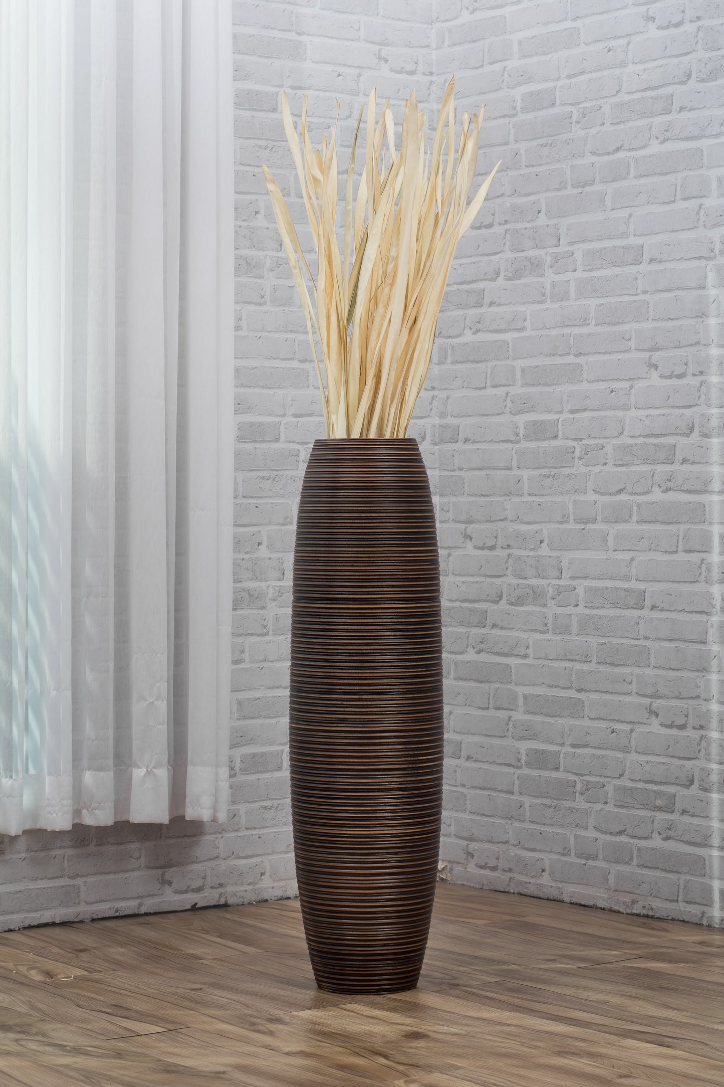 Large Mango Wood Floor Vase – Handcrafted Decorative Highlight from Thailand, 34 inches