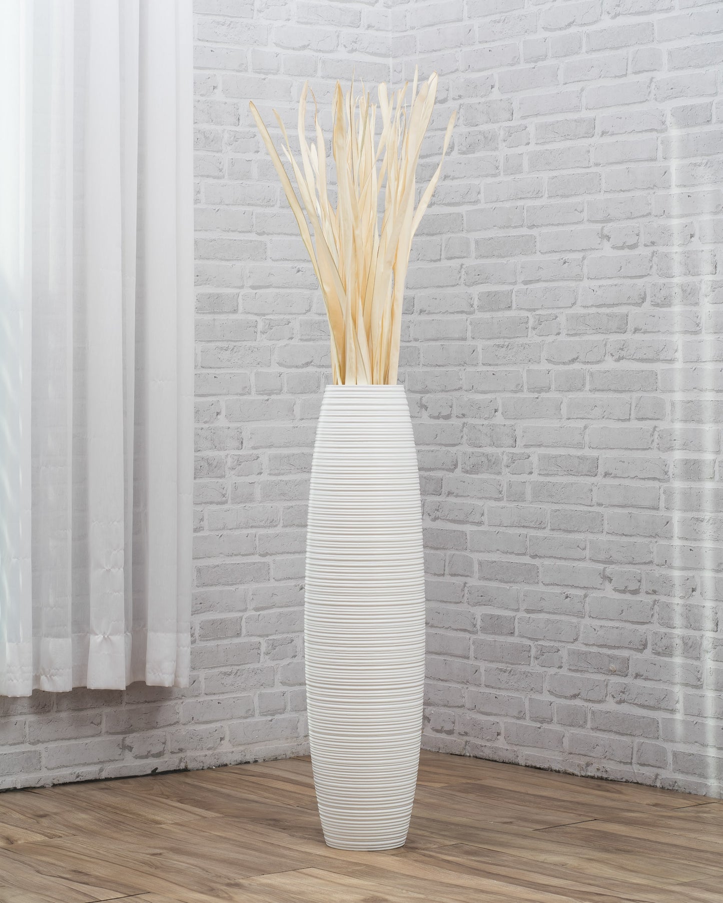 Large Mango Wood Floor Vase – Handcrafted Decorative Highlight from Thailand, 34 inches