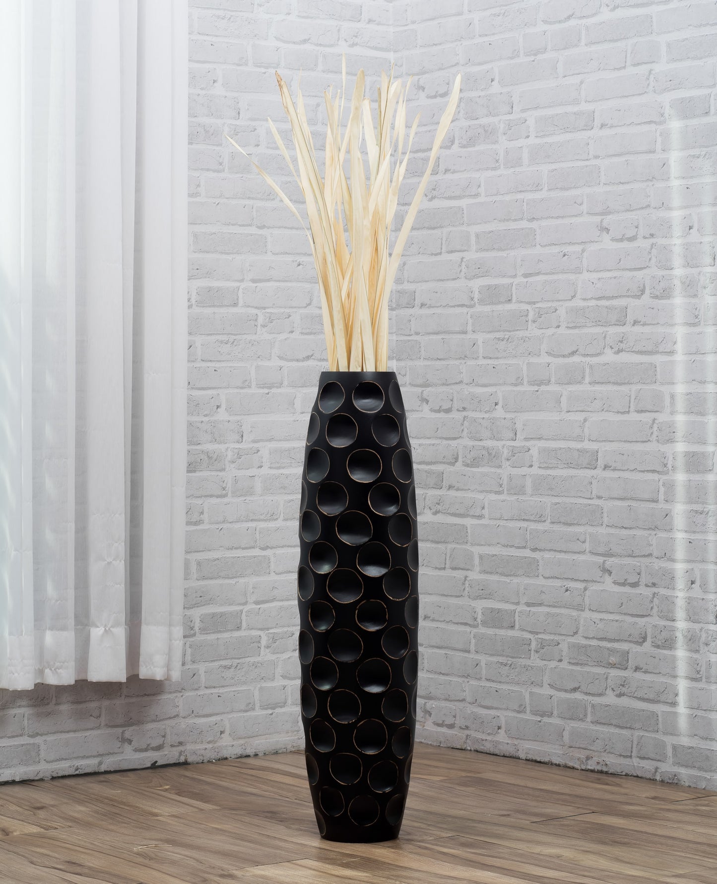 Large Mango Wood Floor Vase – Handcrafted Decorative Highlight from Thailand, 26 inches