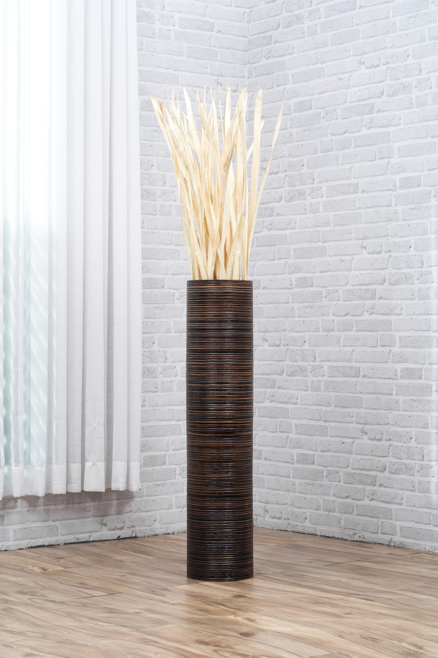 Large Mango Wood Floor Vase – Handcrafted Decorative Highlight from Thailand, 34 inches