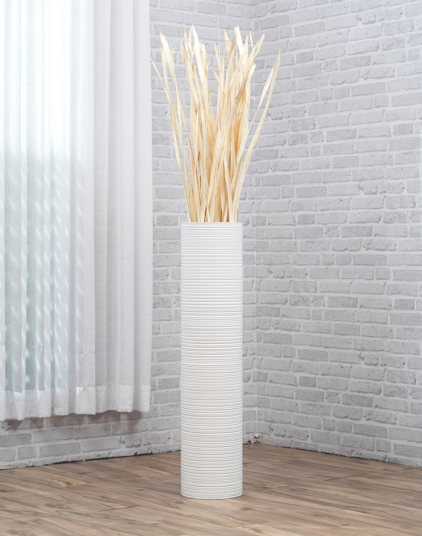 Large Mango Wood Floor Vase – Handcrafted Decorative Highlight from Thailand, 34 inches