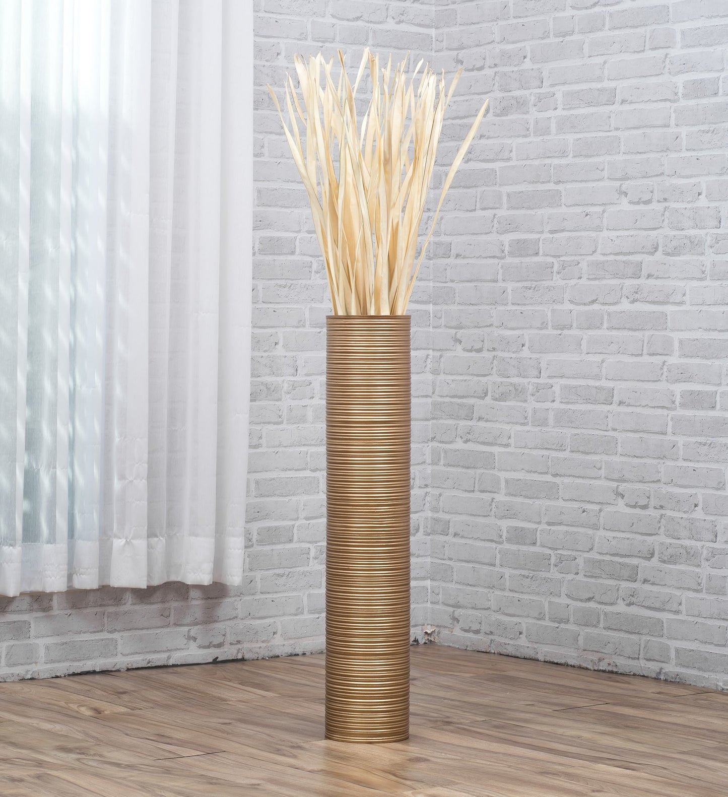 Large Mango Wood Floor Vase – Handcrafted Decorative Highlight from Thailand, 26 inches