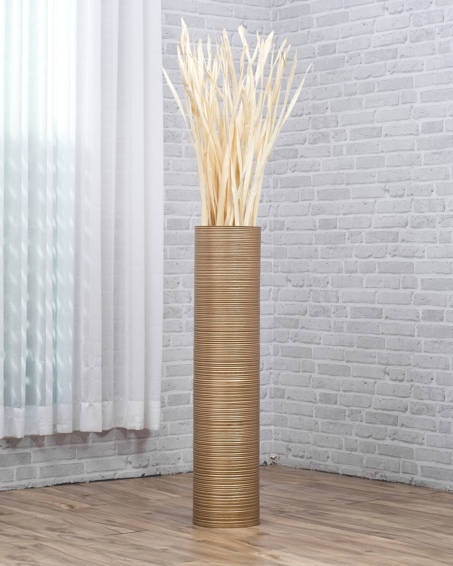 Large Mango Wood Floor Vase – Handcrafted Decorative Highlight from Thailand, 34 inches