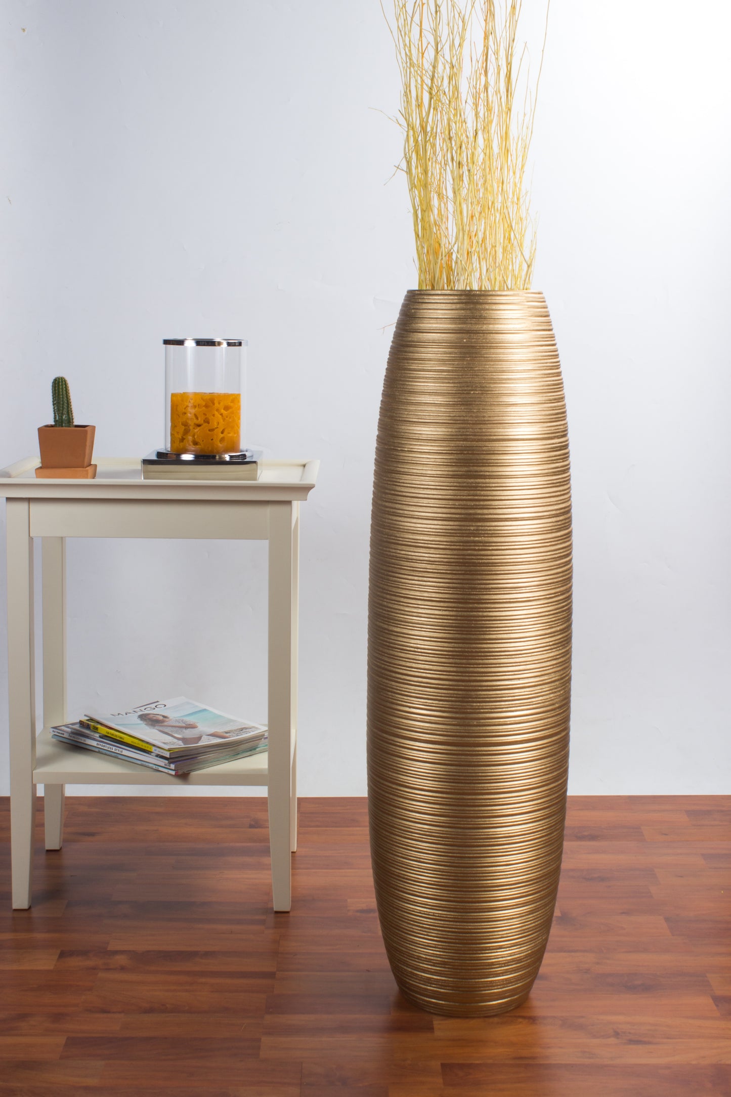 Large Mango Wood Floor Vase – Handcrafted Decorative Highlight from Thailand, 34 inches