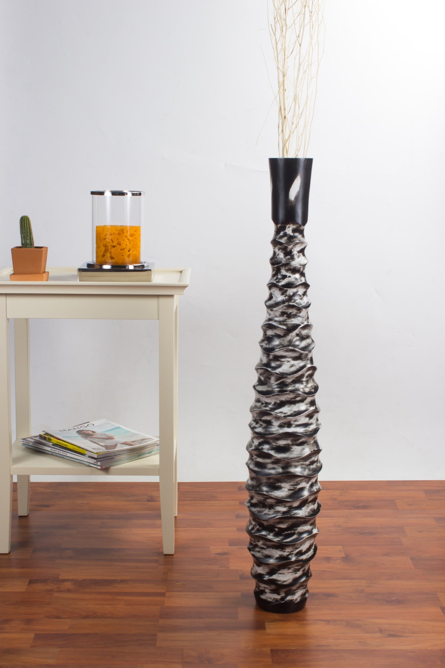 Large Mango Wood Floor Vase – Handcrafted Decorative Highlight from Thailand, 34 inches