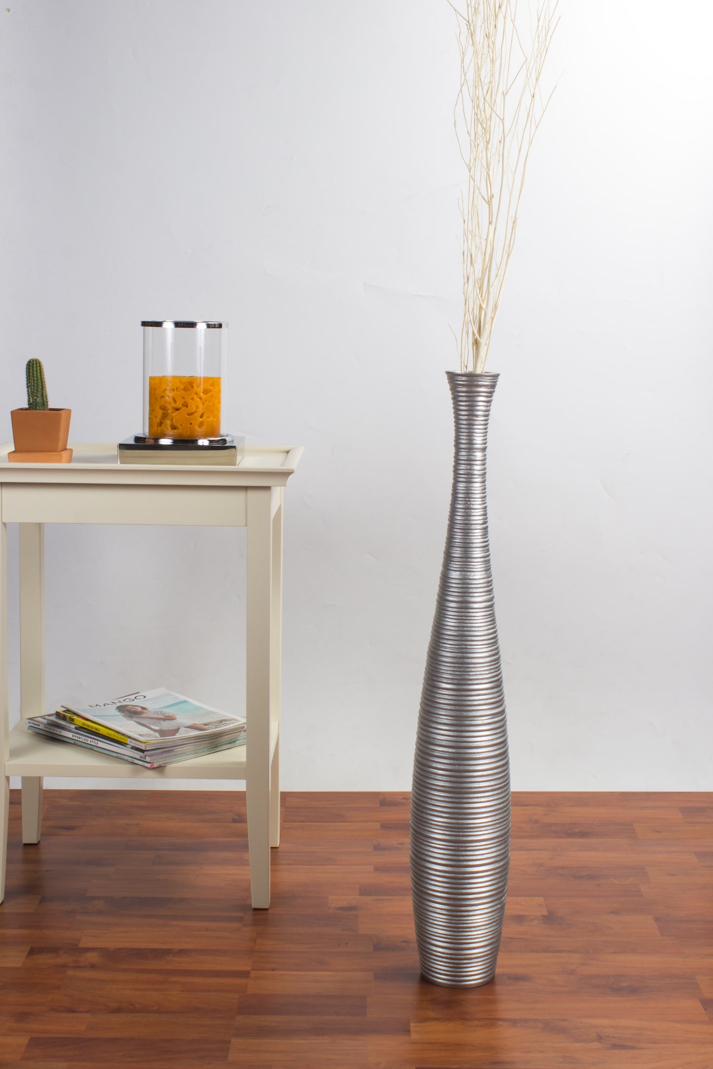 Large Mango Wood Floor Vase – Handcrafted Decorative Highlight from Thailand, 26 inches