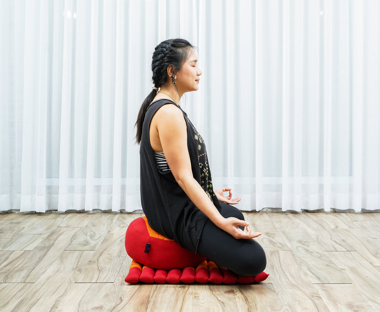 Compact Meditation Cushion Set Made of Kapok – Small Zabuton & Zafu with Cotton Cover, Sf02 - Orange