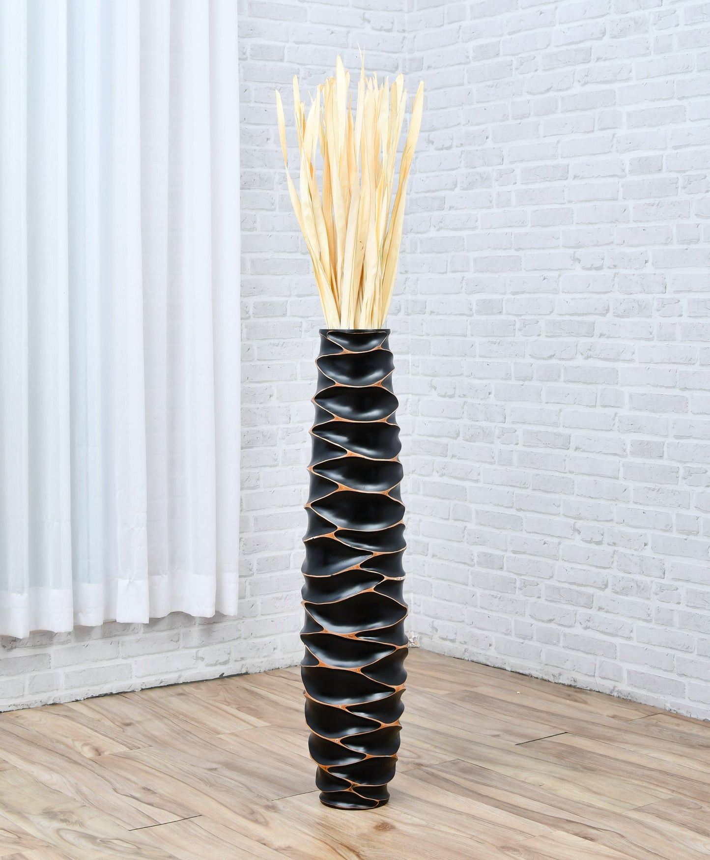 Large Mango Wood Floor Vase – Handcrafted Decorative Highlight from Thailand, 34 inches