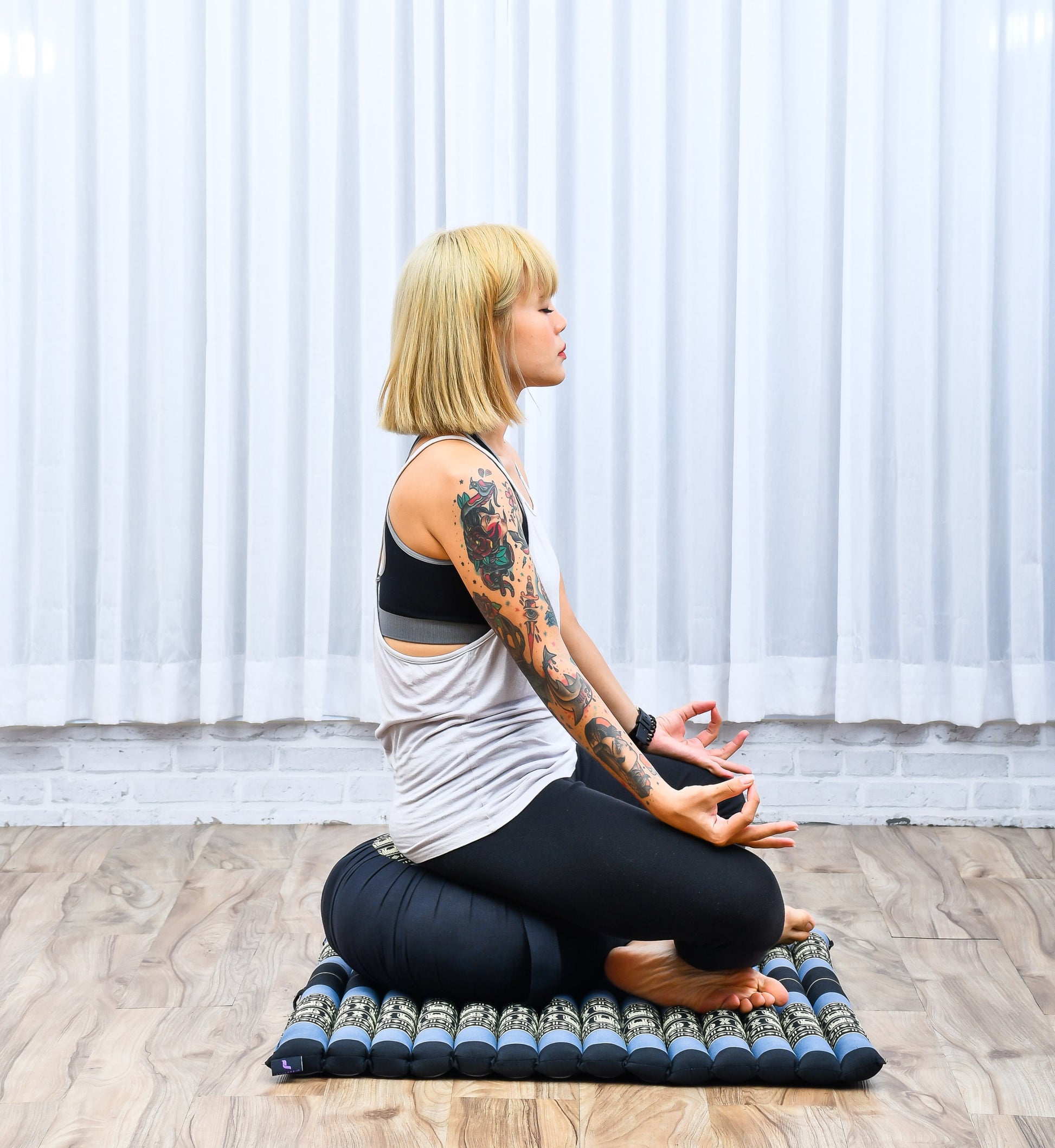 Kapok Meditation Cushion Set – Zabuton Mat & Zafu Seat Cushion with Cotton Cover, Sf15 - Blue