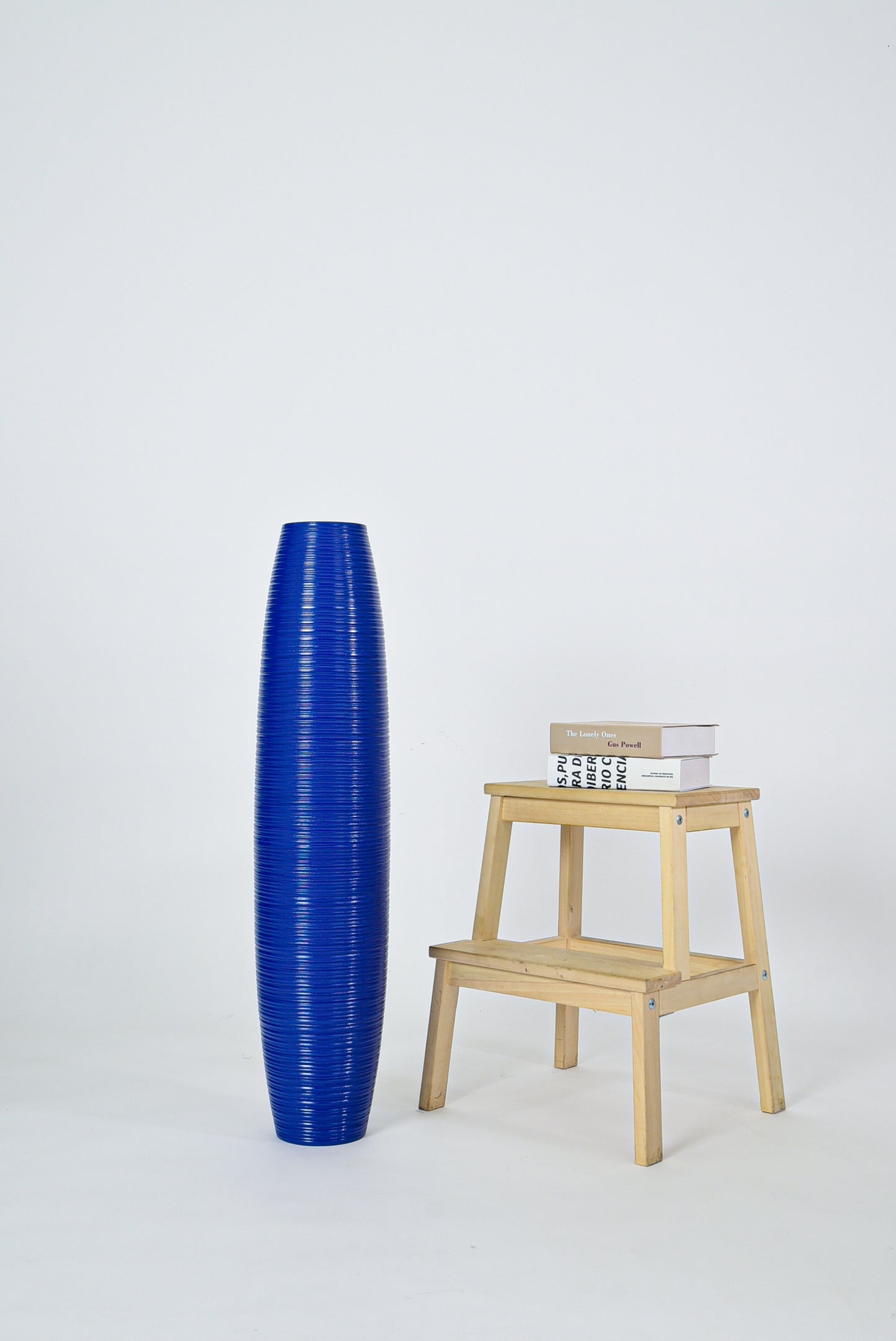 Large Mango Wood Floor Vase – Handcrafted Decorative Highlight from Thailand, 34 inches