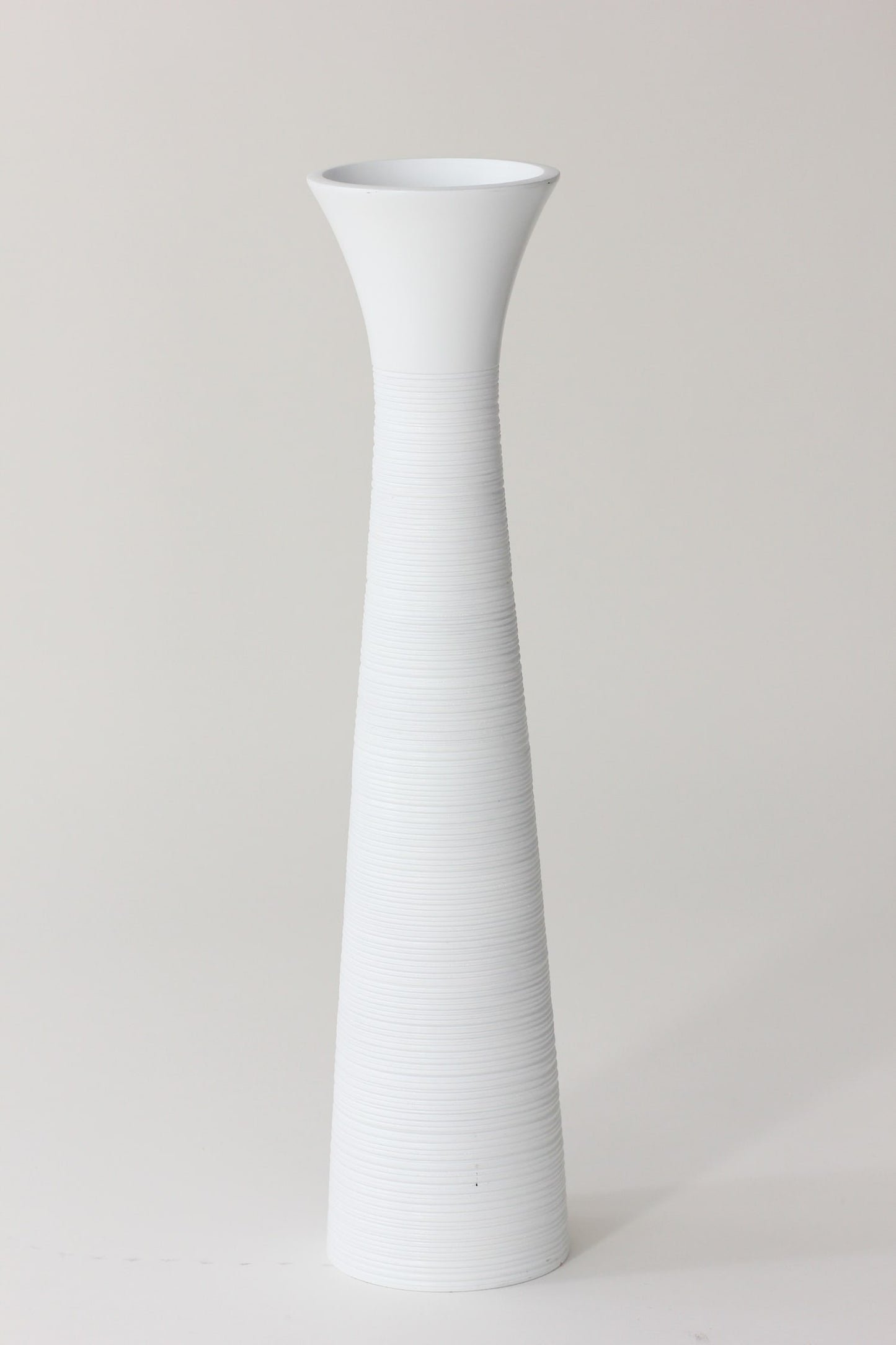 Large Mango Wood Floor Vase – Handcrafted Decorative Highlight from Thailand, 34 inches