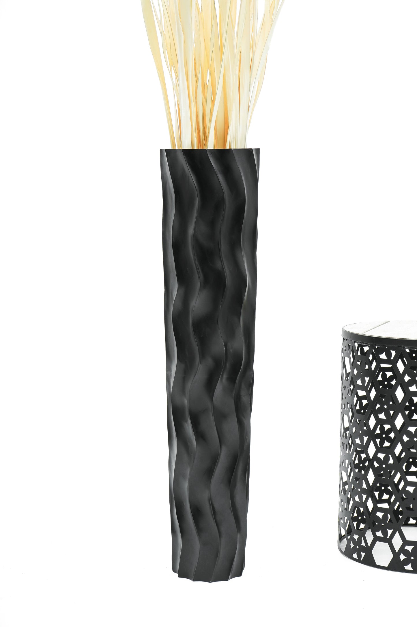 Large Mango Wood Floor Vase – Handcrafted Decorative Highlight from Thailand, 34 inches