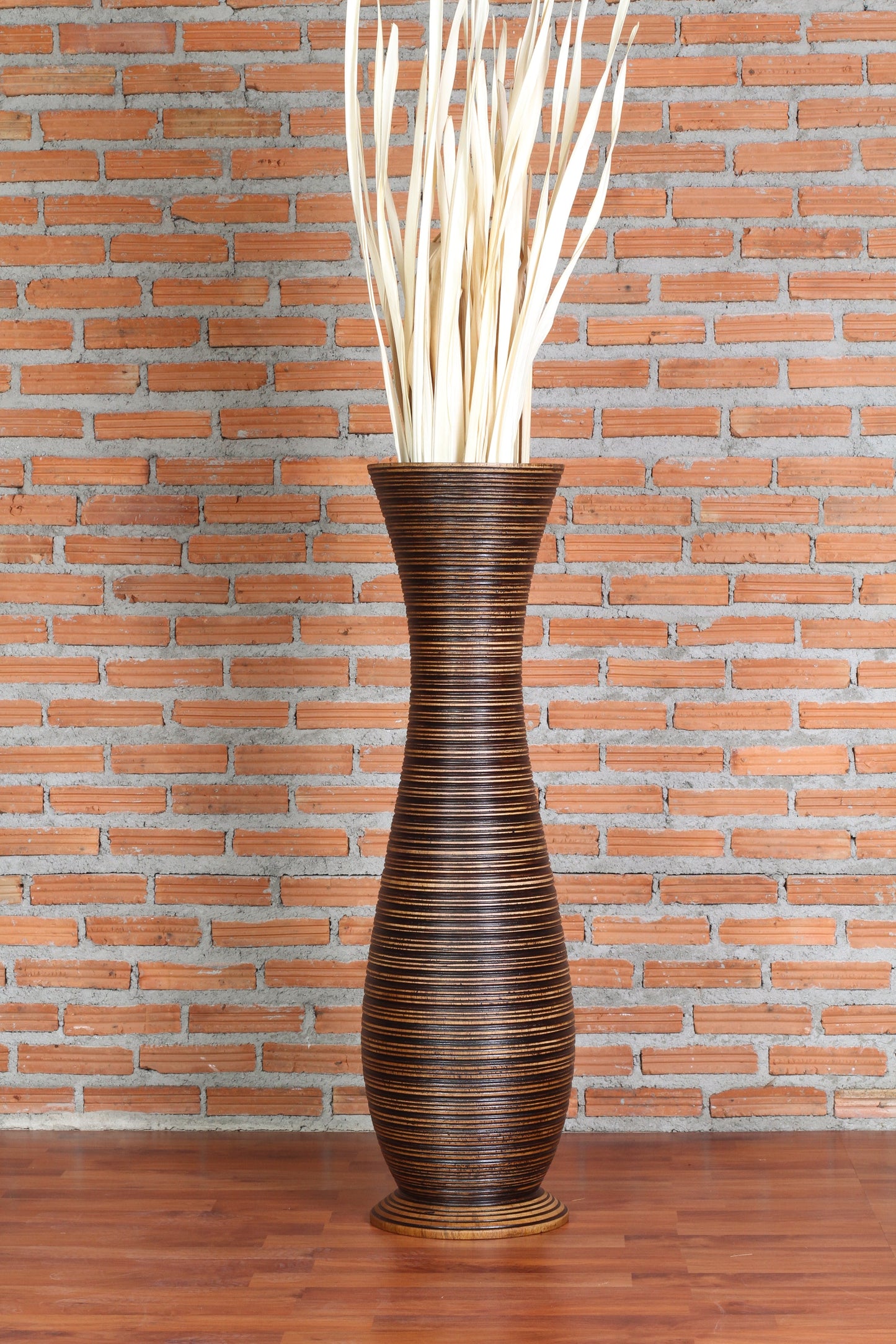 Large Mango Wood Floor Vase – Handcrafted Decorative Highlight from Thailand, 34 inches