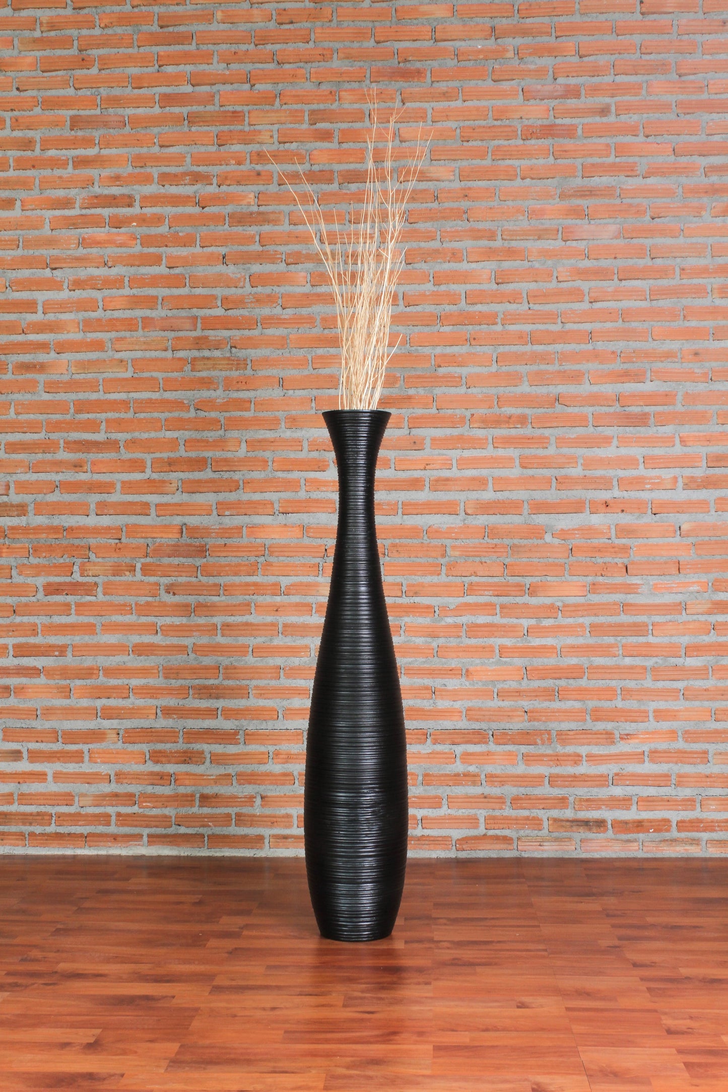 Large Mango Wood Floor Vase – Handcrafted Decorative Highlight from Thailand, 41 inches