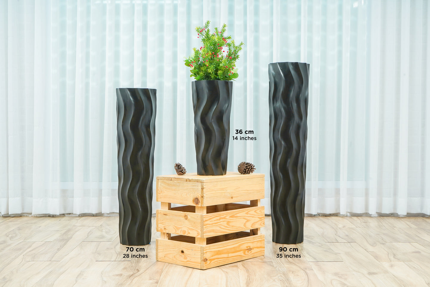 Large Mango Wood Floor Vase – Handcrafted Decorative Highlight from Thailand, 26 inches