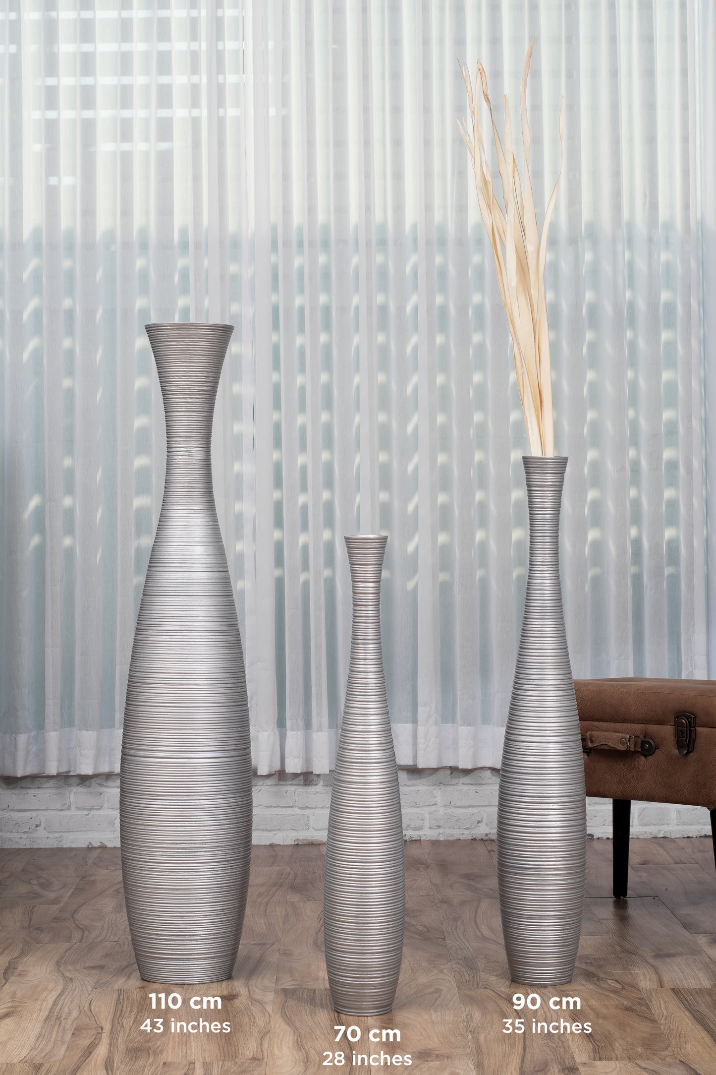 Large Mango Wood Floor Vase – Handcrafted Decorative Highlight from Thailand, 34 inches