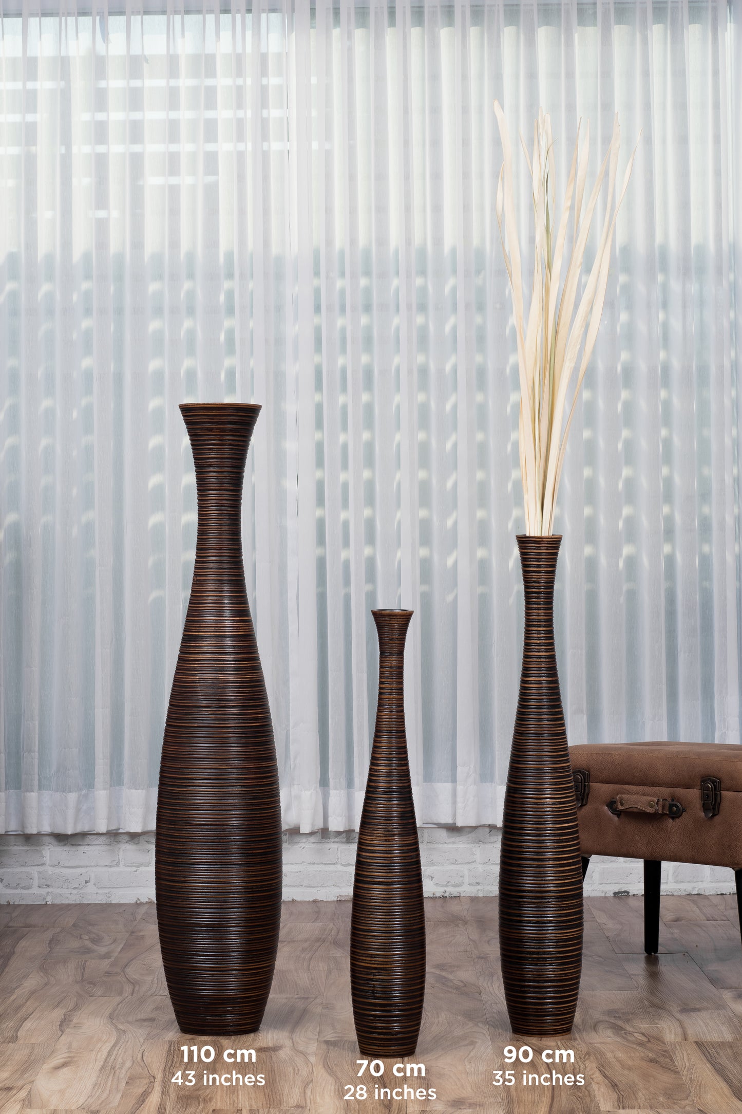 Large Mango Wood Floor Vase – Handcrafted Decorative Highlight from Thailand, 41 inches