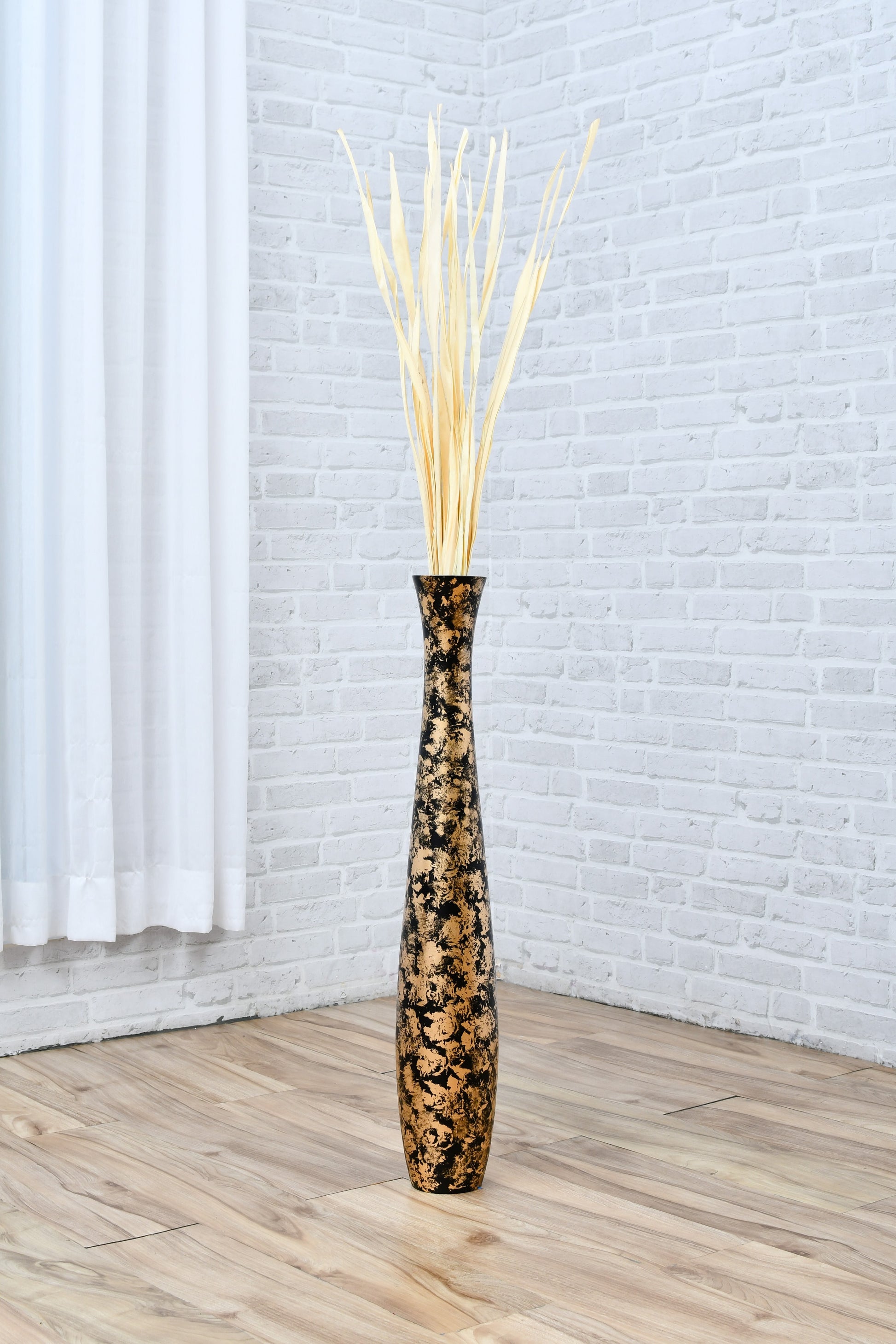 Large Mango Wood Floor Vase – Handcrafted Decorative Highlight from Thailand, 26 inches