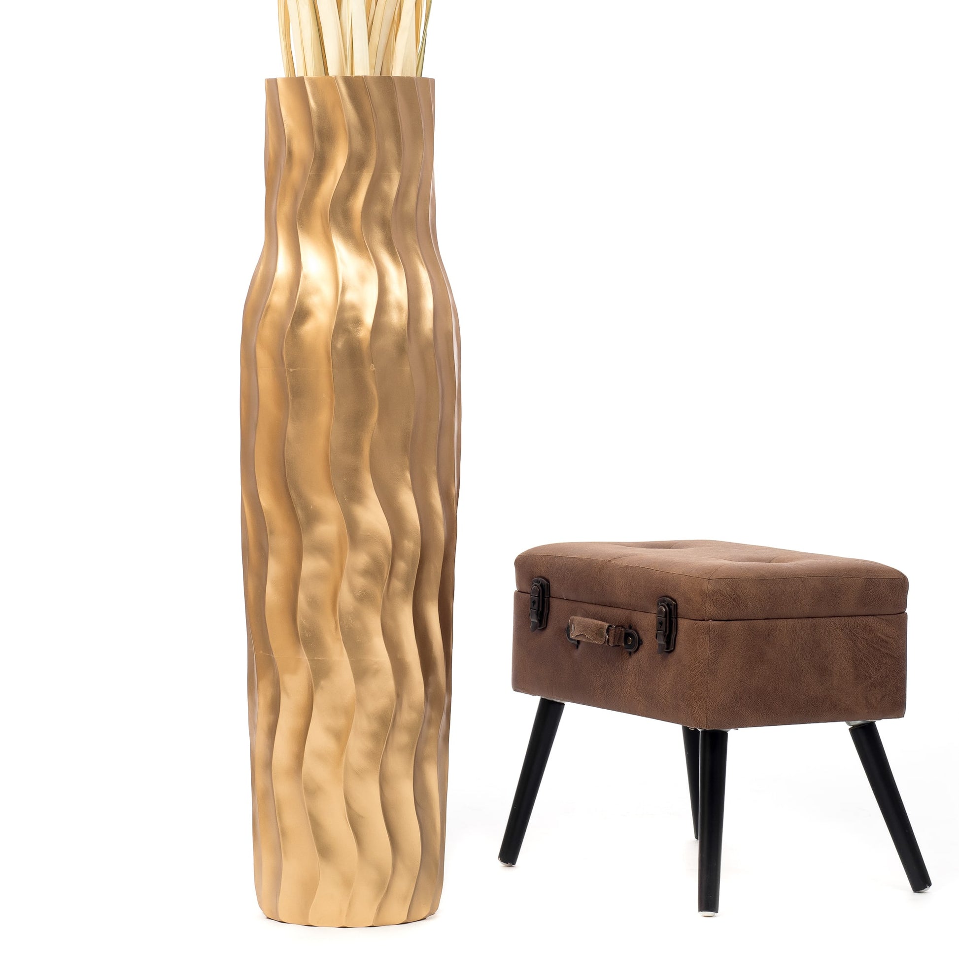 Large Mango Wood Floor Vase – Handcrafted Decorative Highlight from Thailand, 41 inches