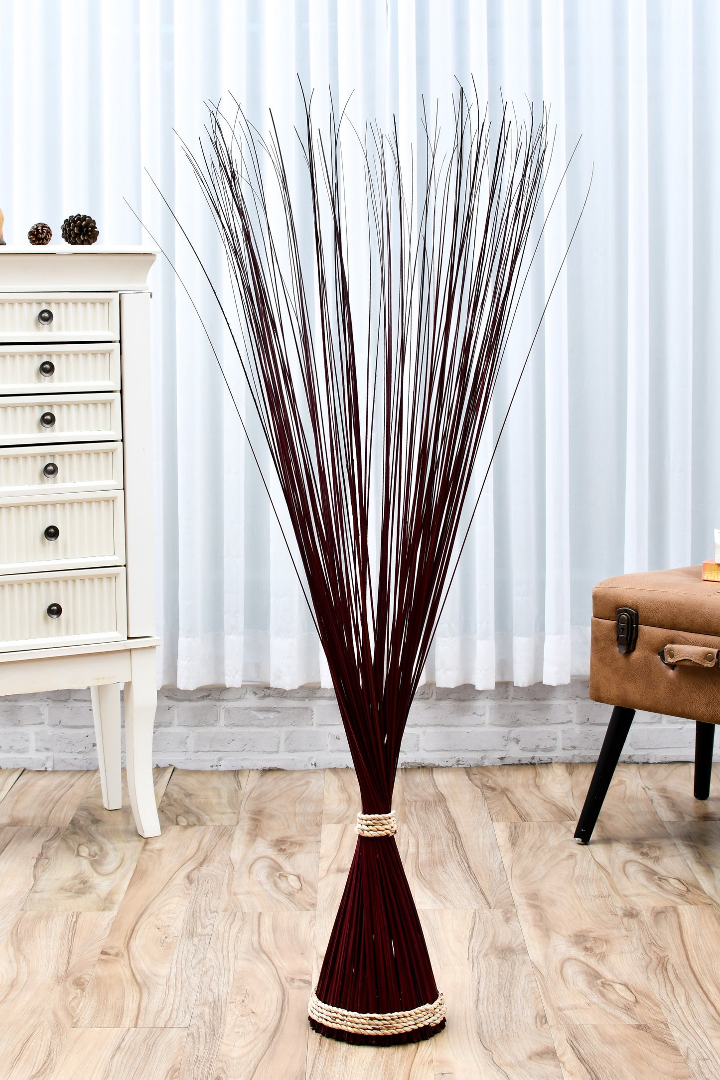 Freestanding Dried Grass Bundle – Natural Floor Decoration with Raffia Band, bordeaux, Dried Grass - 47 inches