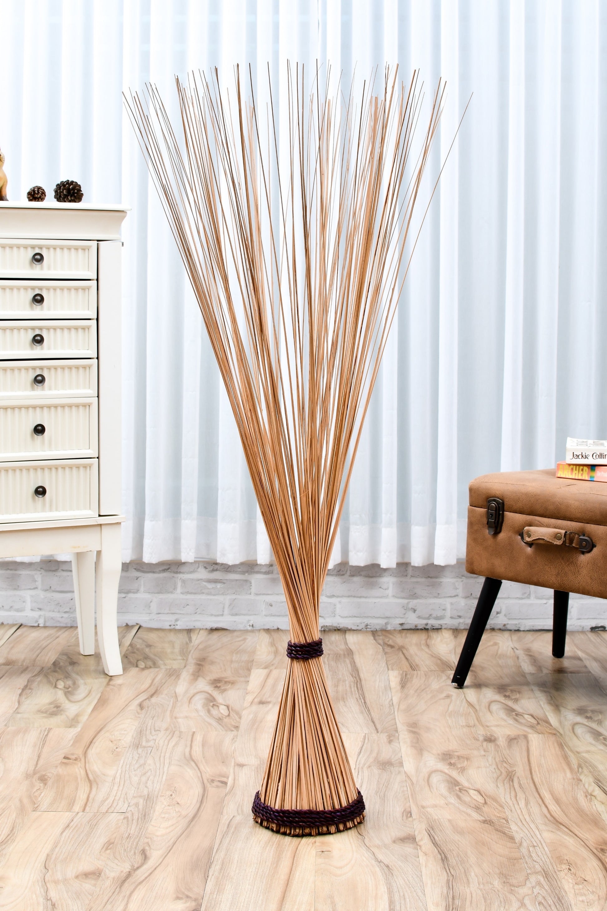 Freestanding Dried Grass Bundle – Natural Floor Decoration with Raffia Band, ecru, Dried Grass - 47 inches