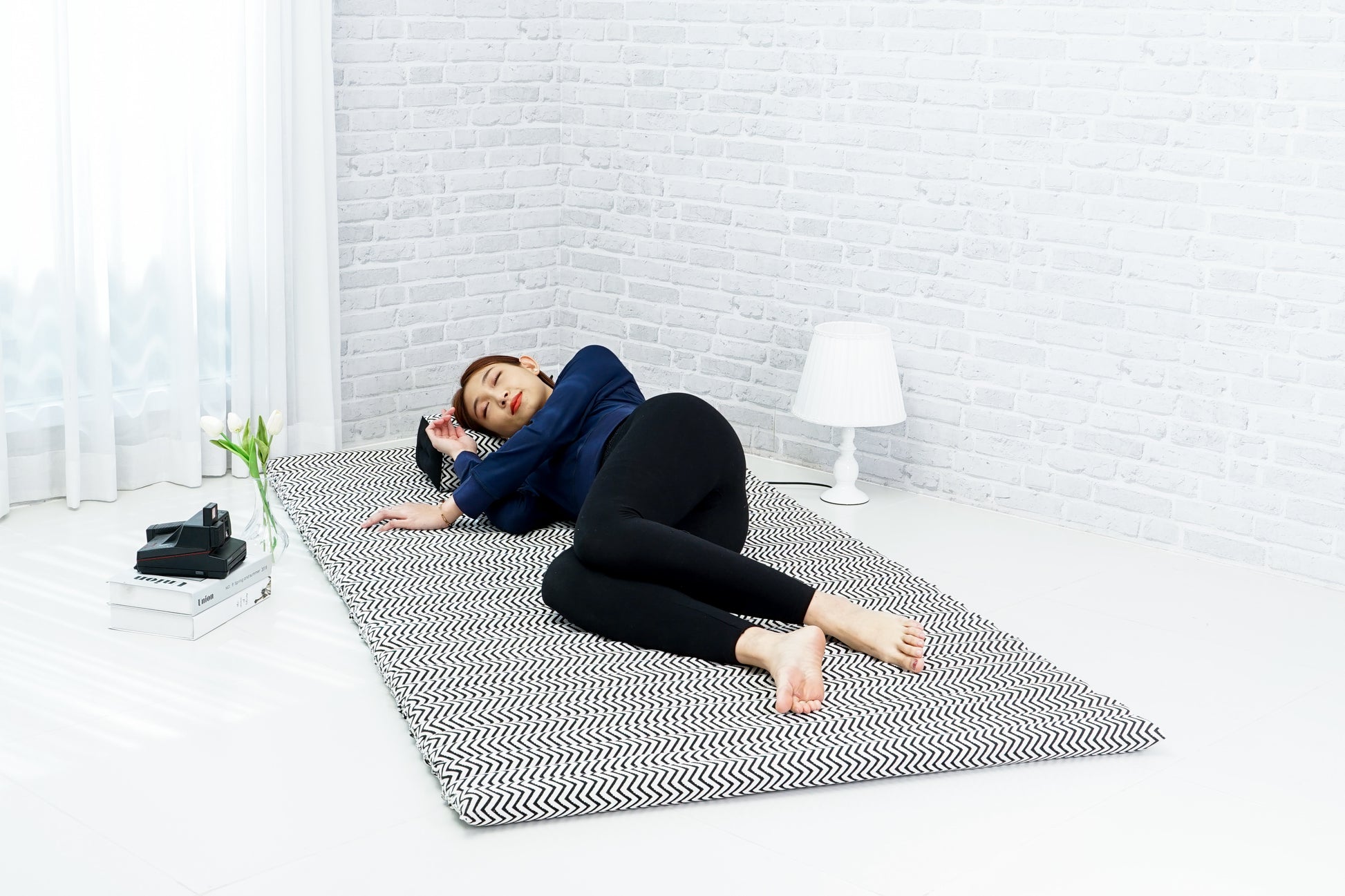 Kapok Roll-Up Mattress – Foldable Sleeping & Relax Mat with Cotton Cover for Home & Outdoor Use, Cbt5 - Black, L: 75x39