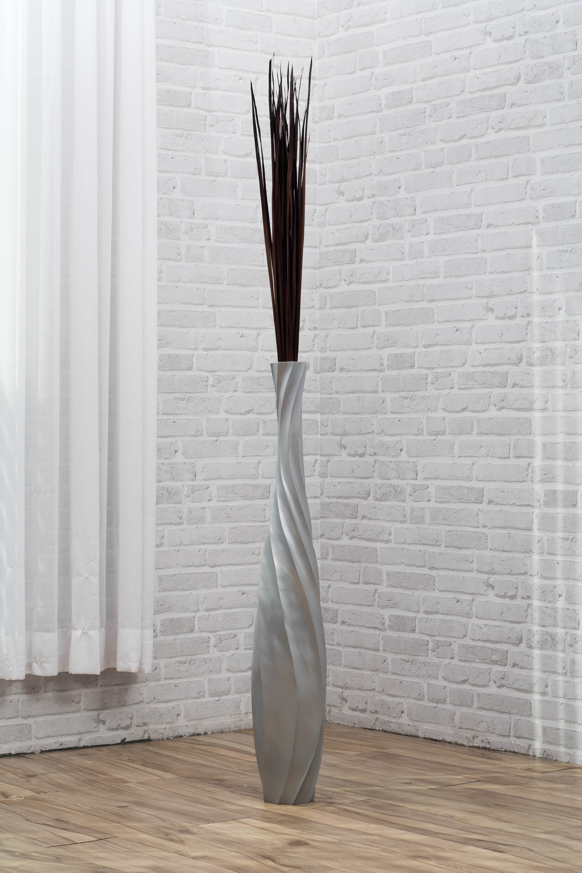 Large Mango Wood Floor Vase – Handcrafted Decorative Highlight from Thailand, 34 inches