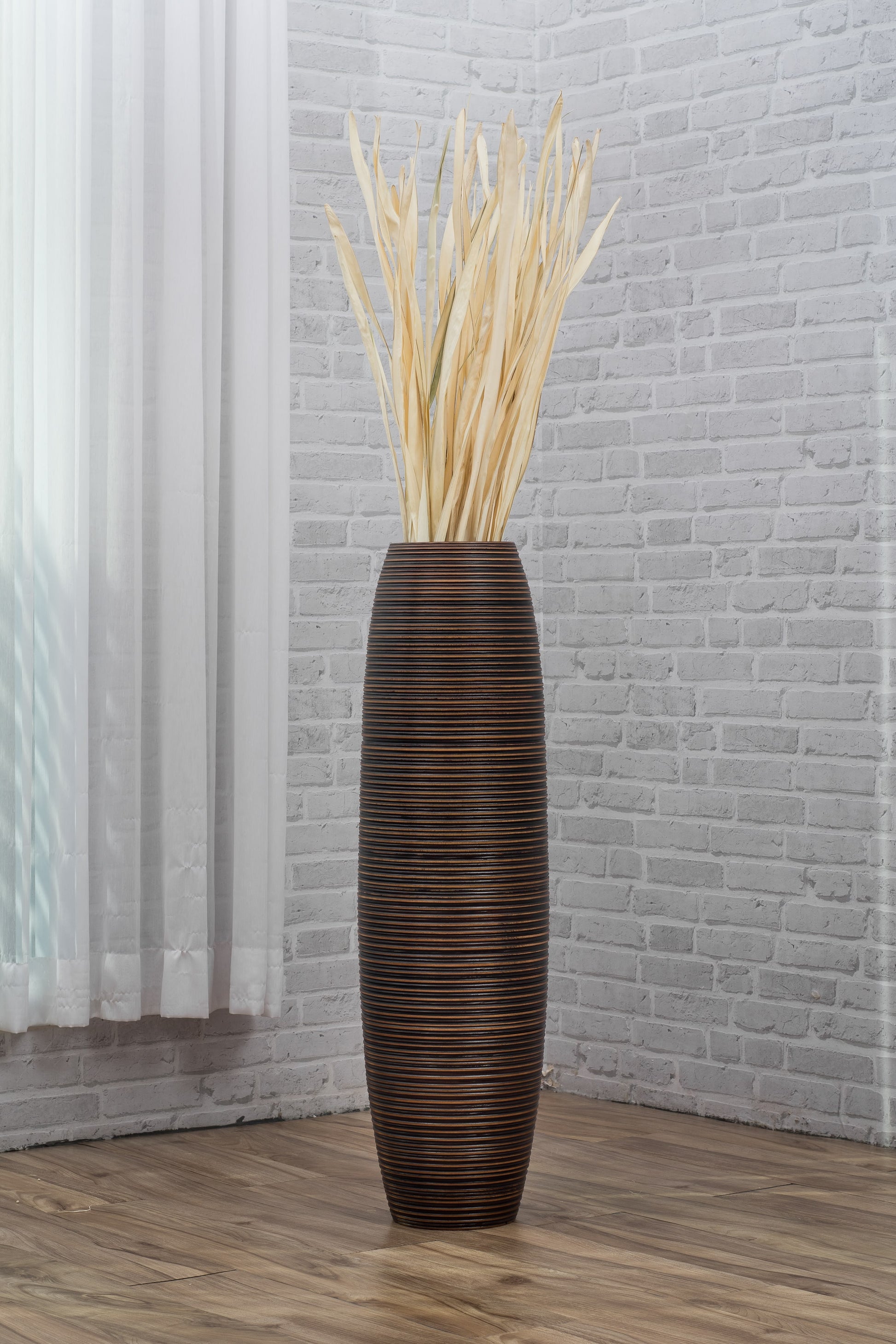 Large Mango Wood Floor Vase – Handcrafted Decorative Highlight from Thailand, 34 inches