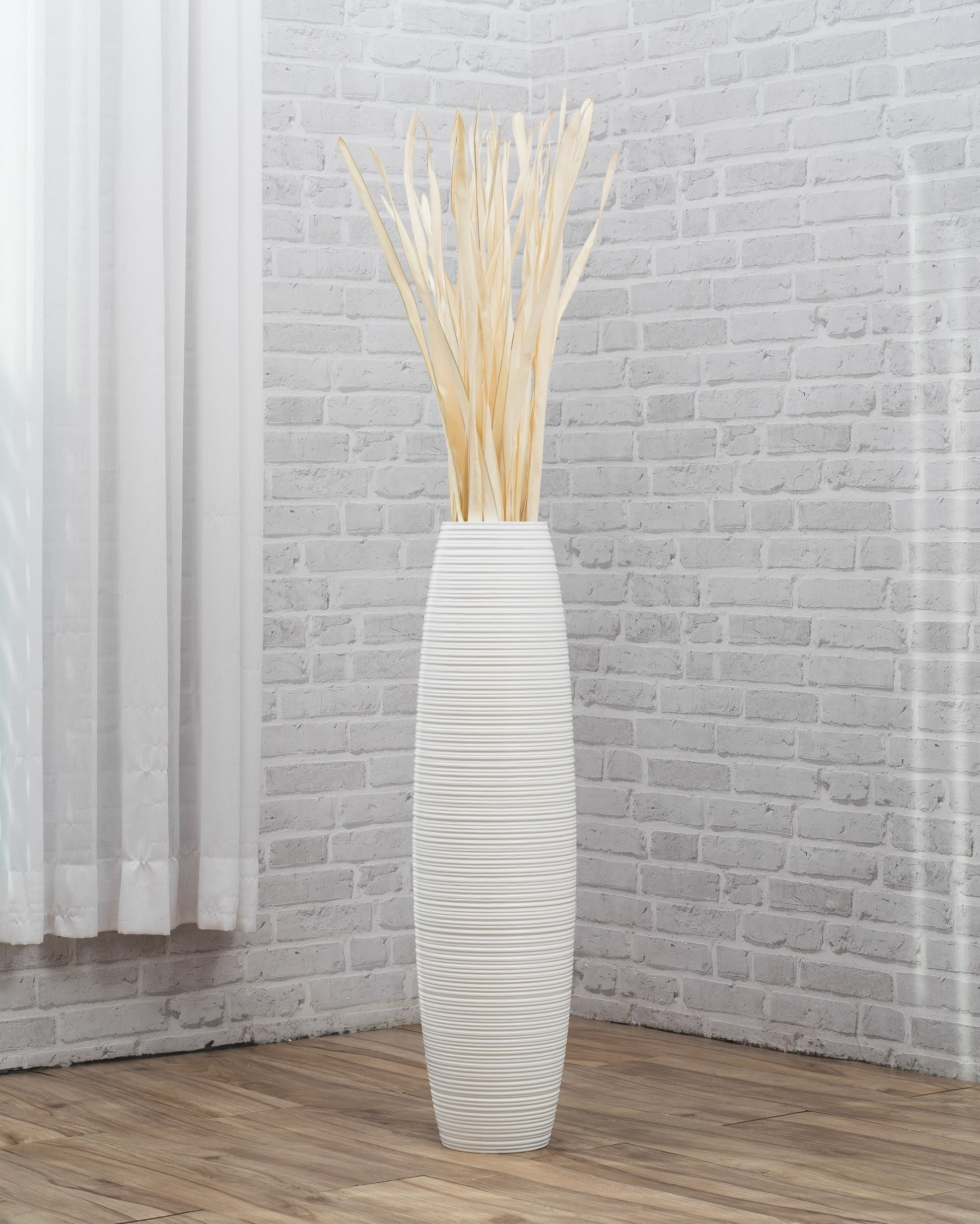 Large Mango Wood Floor Vase – Handcrafted Decorative Highlight from Thailand, 34 inches