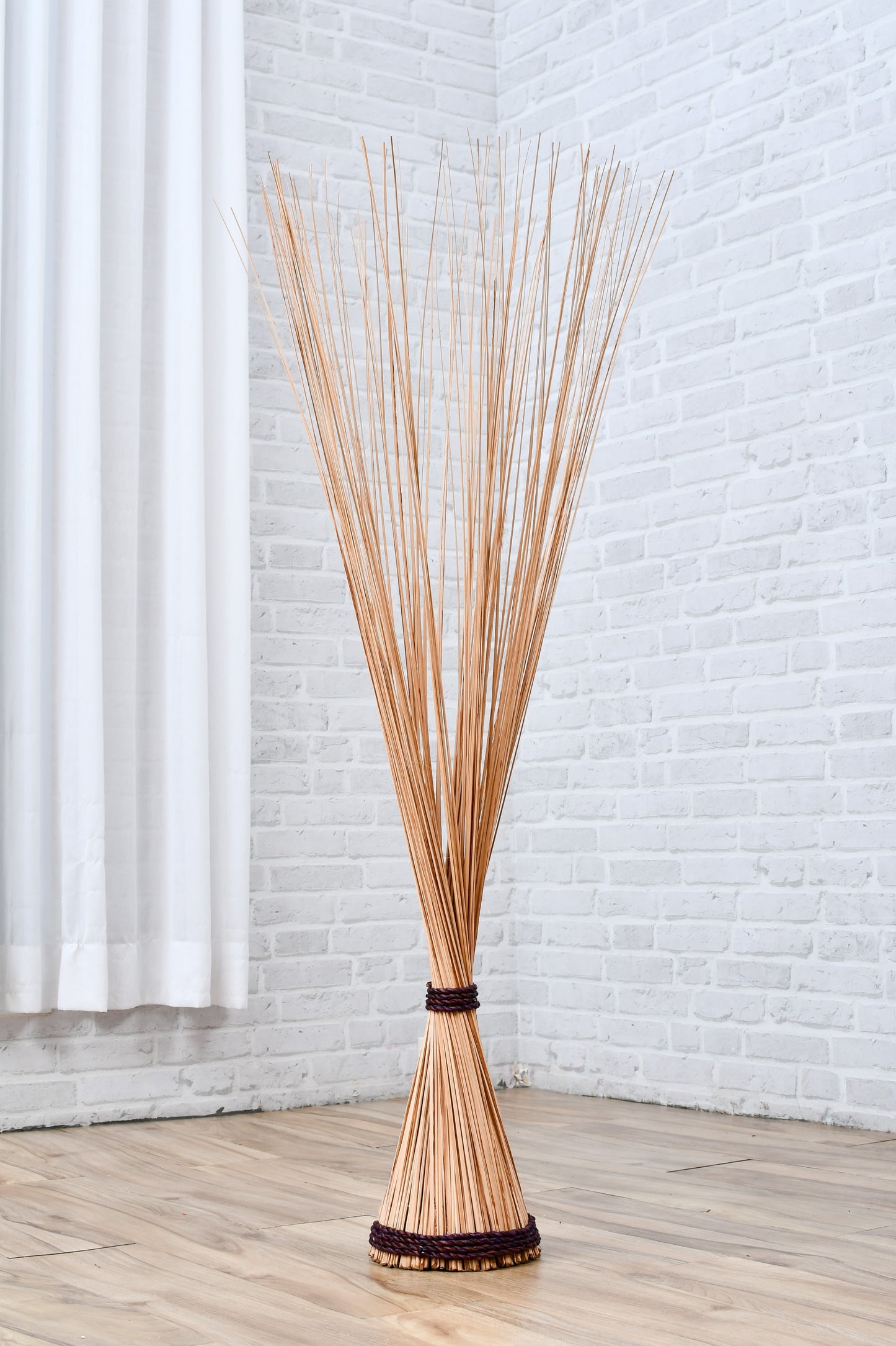 Freestanding Dried Grass Bundle – Natural Floor Decoration with Raffia Band, ecru, Dried Grass - 47 inches