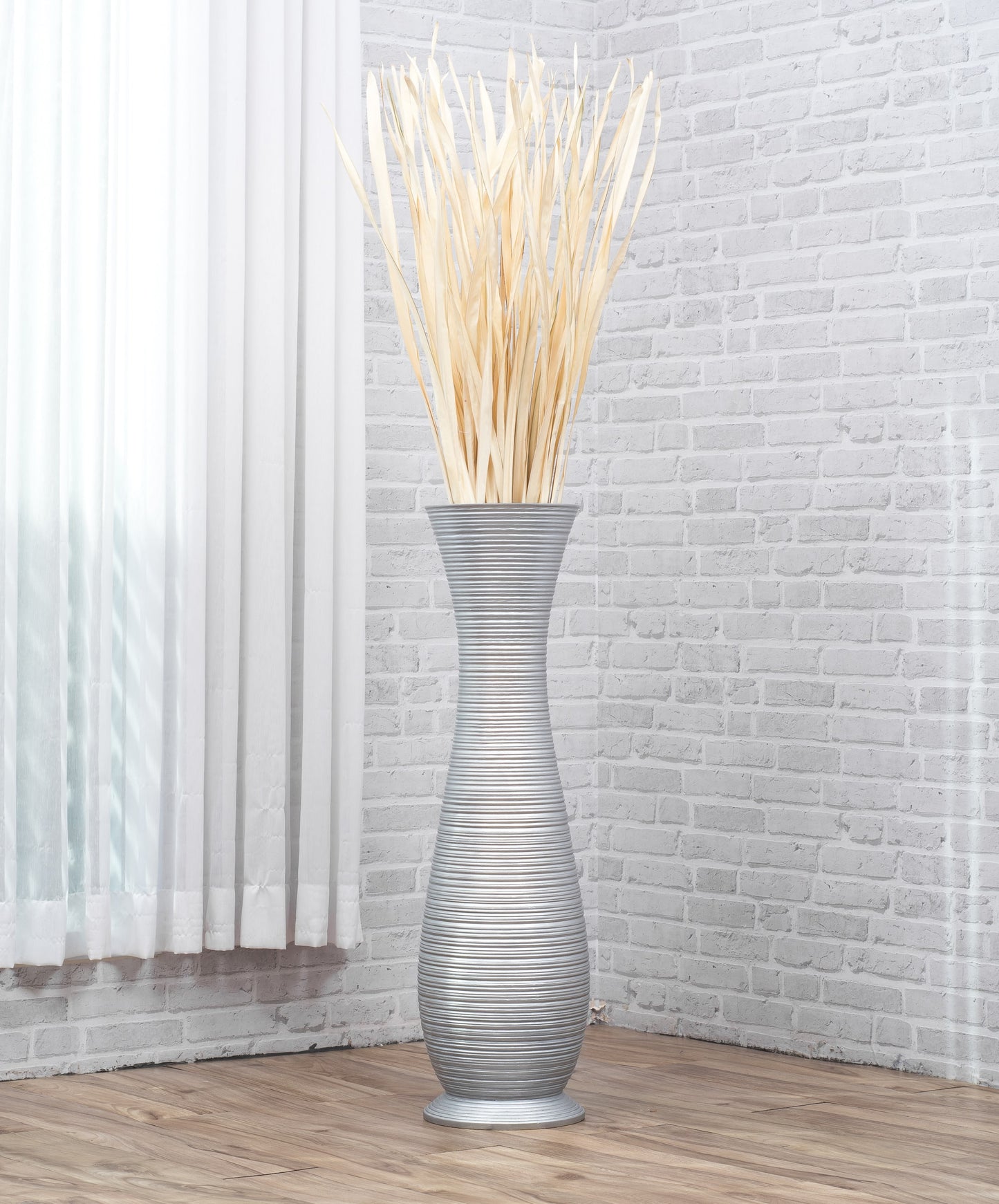 Large Mango Wood Floor Vase – Handcrafted Decorative Highlight from Thailand, 34 inches