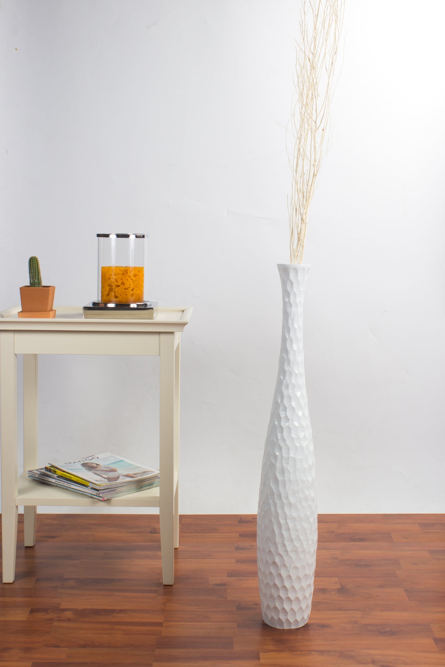 Large Mango Wood Floor Vase – Handcrafted Decorative Highlight from Thailand, 26 inches