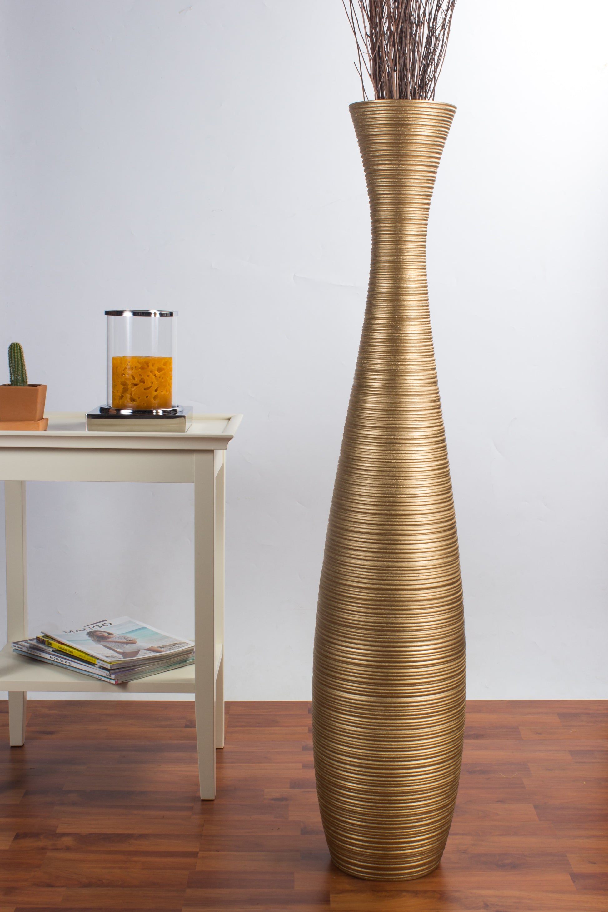 Large Mango Wood Floor Vase – Handcrafted Decorative Highlight from Thailand, 41 inches