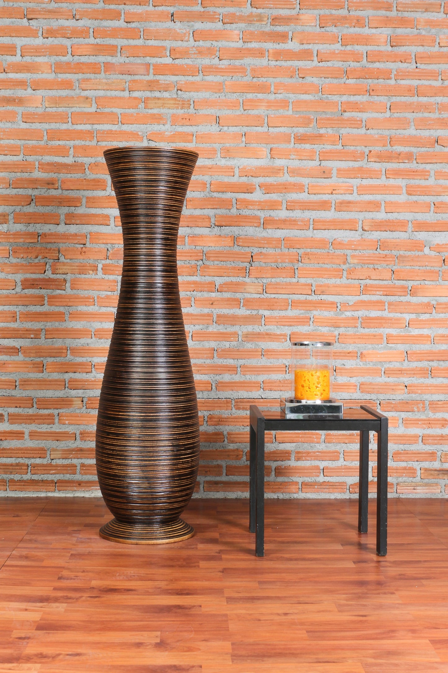 Large Mango Wood Floor Vase – Handcrafted Decorative Highlight from Thailand, 41 inches