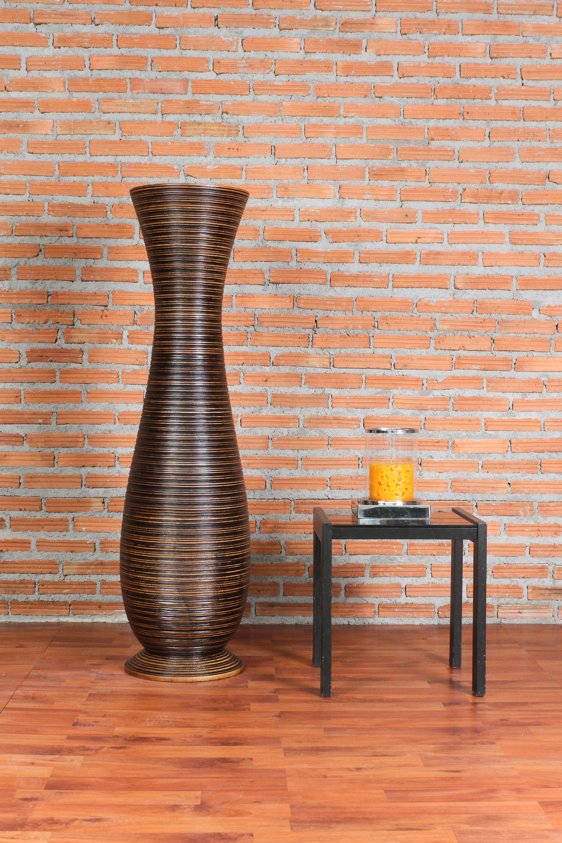 Large Mango Wood Floor Vase – Handcrafted Decorative Highlight from Thailand, 41 inches
