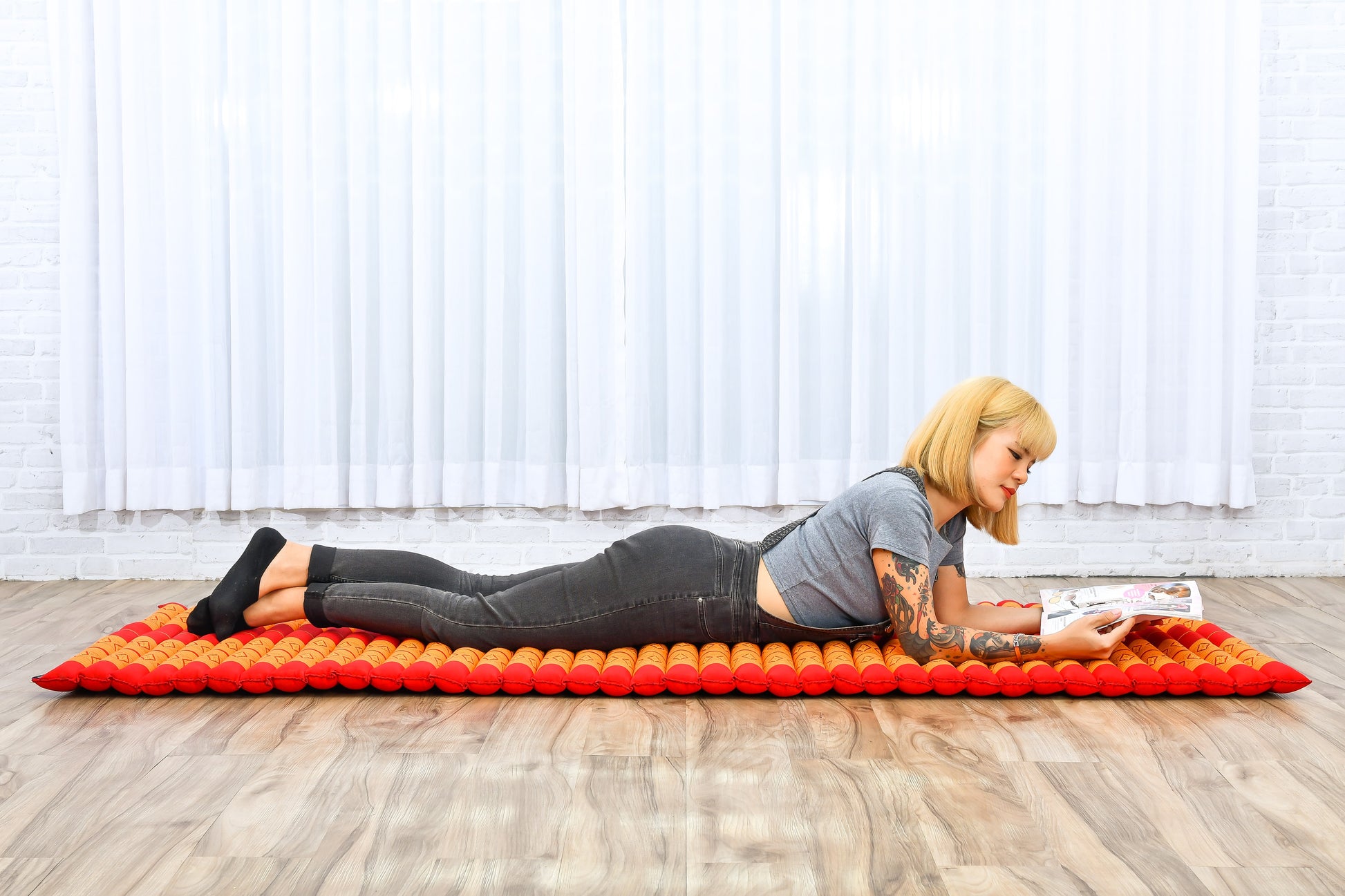 Kapok Roll-Up Mattress – Foldable Sleeping & Relax Mat with Cotton Cover for Home & Outdoor Use, Sf02 - Orange, M: 75x28