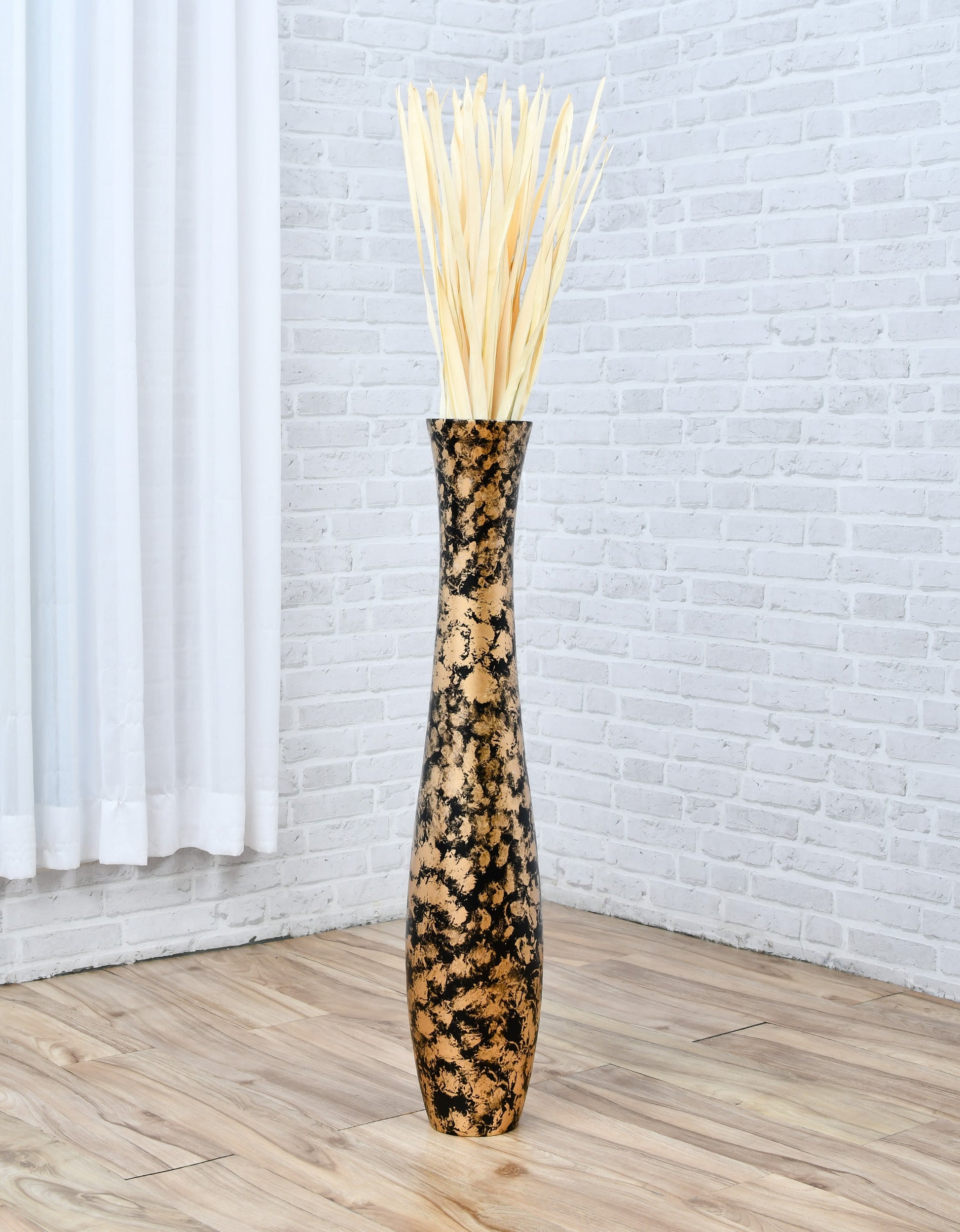 Large Mango Wood Floor Vase – Handcrafted Decorative Highlight from Thailand, 34 inches