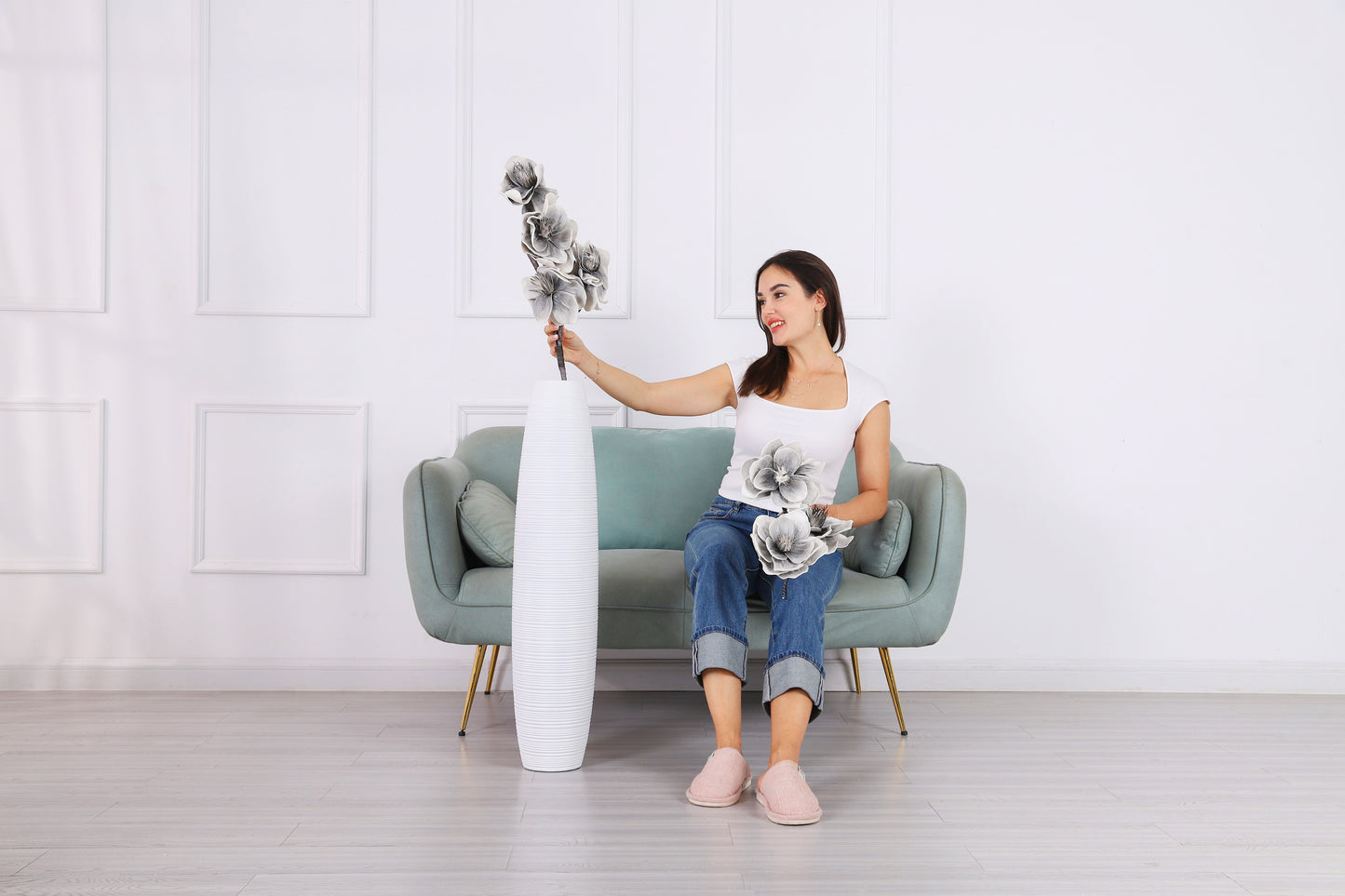 Large Resin Floor Vase – Stylish Waterproof Vase for Fresh & Dried Flowers, 34 inches