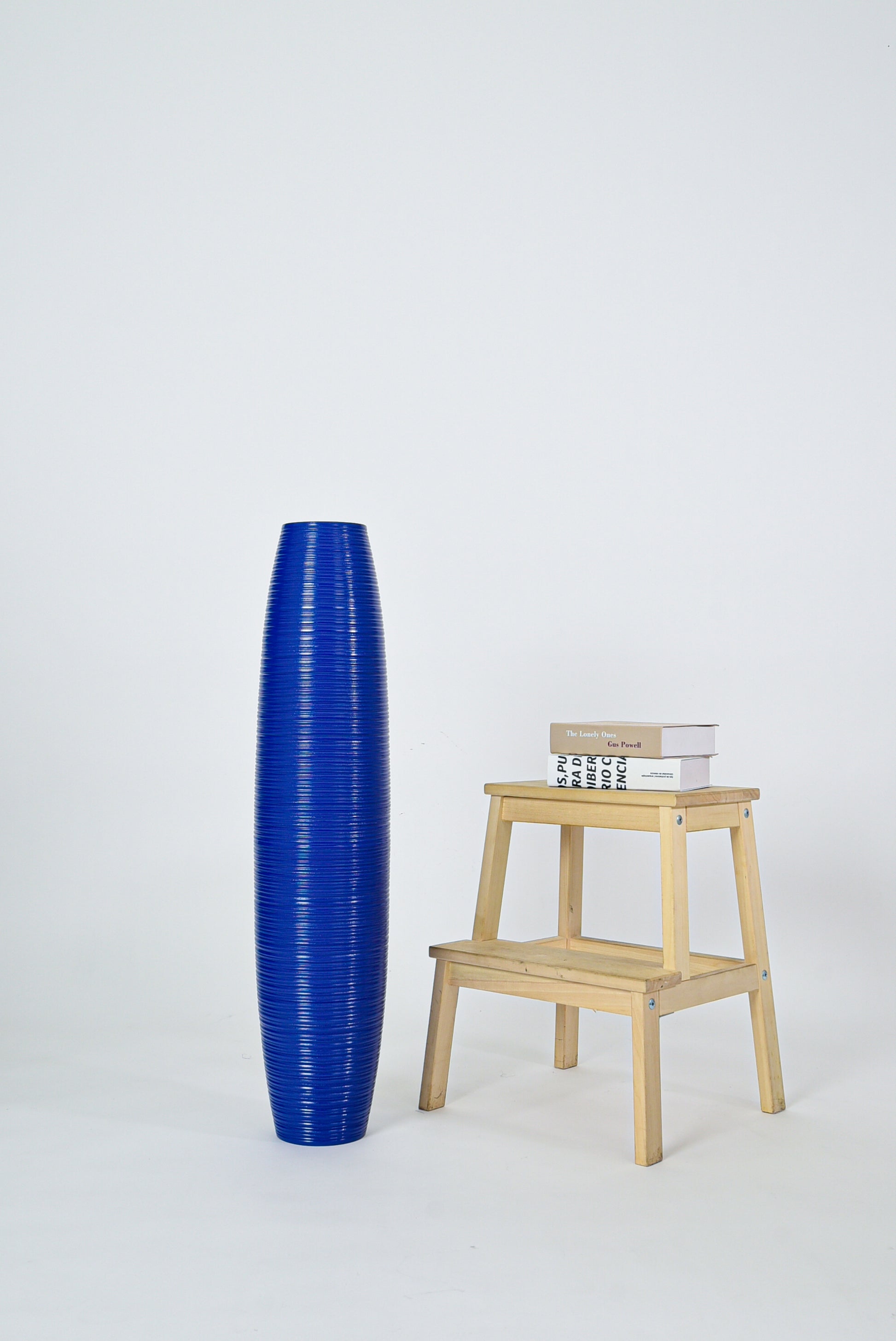 Large Mango Wood Floor Vase – Handcrafted Decorative Highlight from Thailand, 34 inches