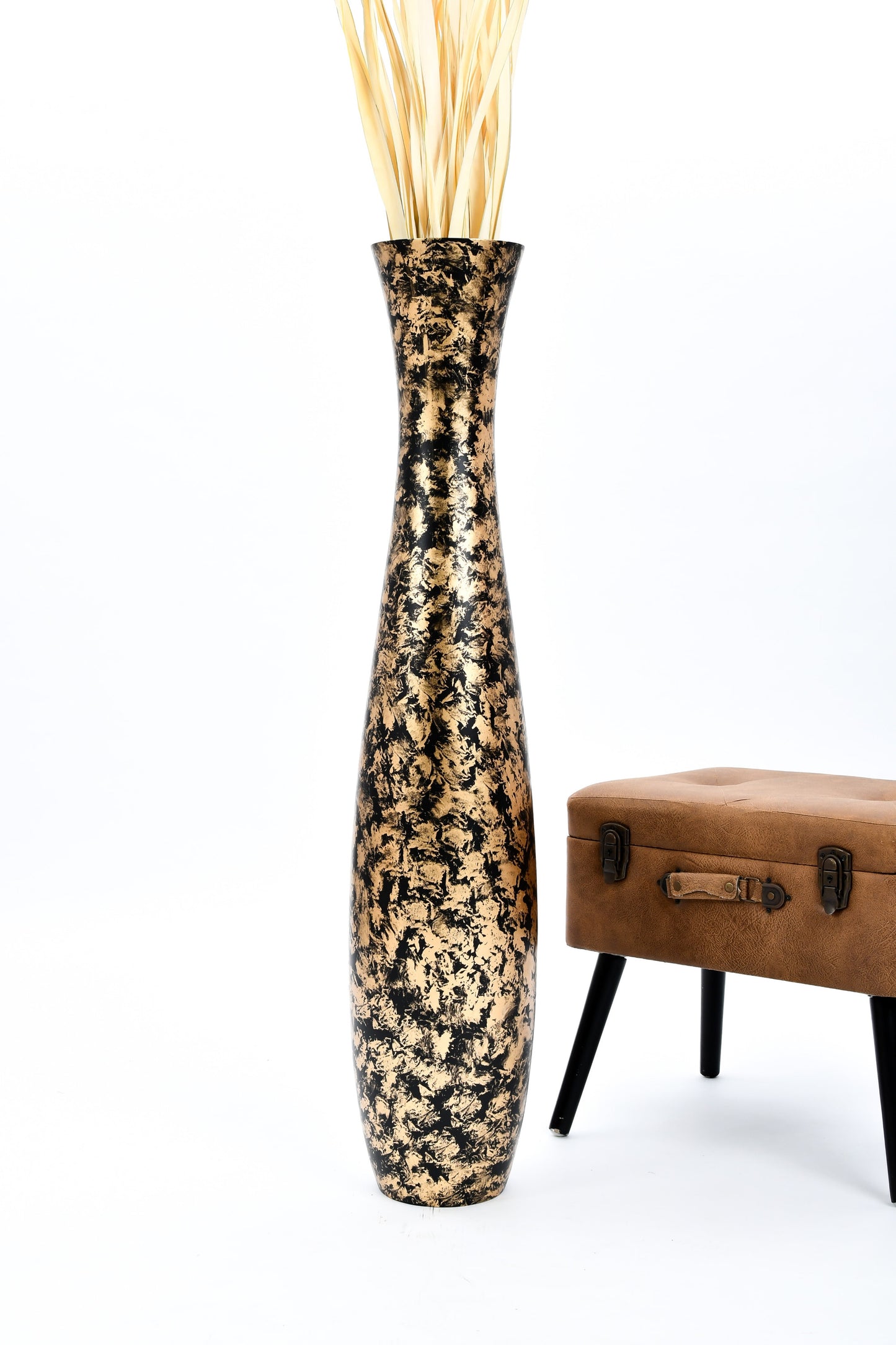 Large Mango Wood Floor Vase – Handcrafted Decorative Highlight from Thailand, 41 inches