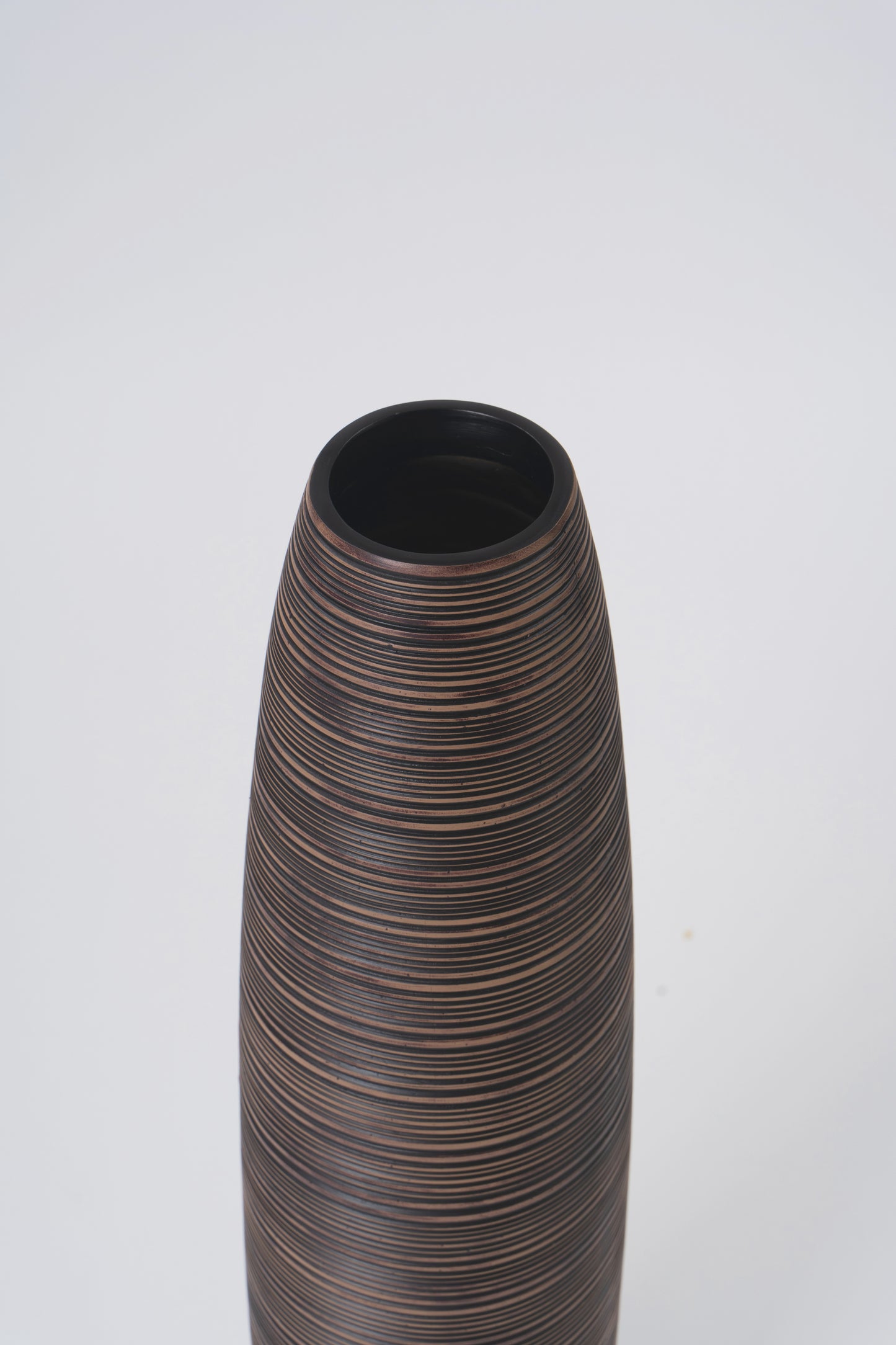 Large Resin Floor Vase – Stylish Waterproof Vase for Fresh & Dried Flowers, 34 inches