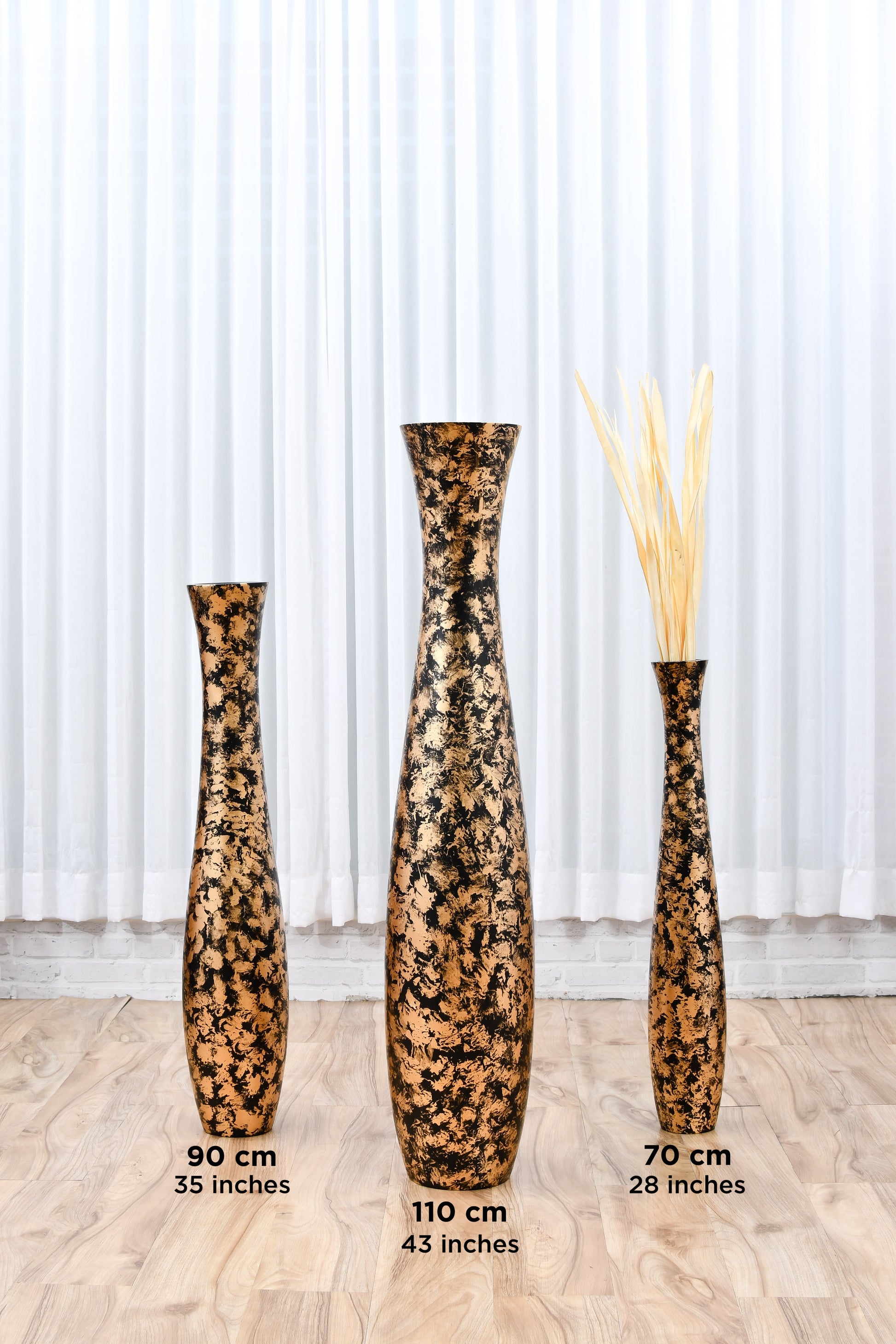 Large Mango Wood Floor Vase – Handcrafted Decorative Highlight from Thailand, 41 inches