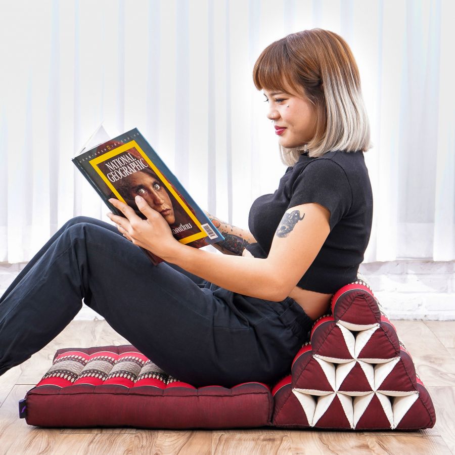 Leewadee 1-Fold Mat with Triangle Cushion – Comfortable TV Pillow, Foldable Mattress with Cushion Made of Kapok, 30 x 20 inches, Red