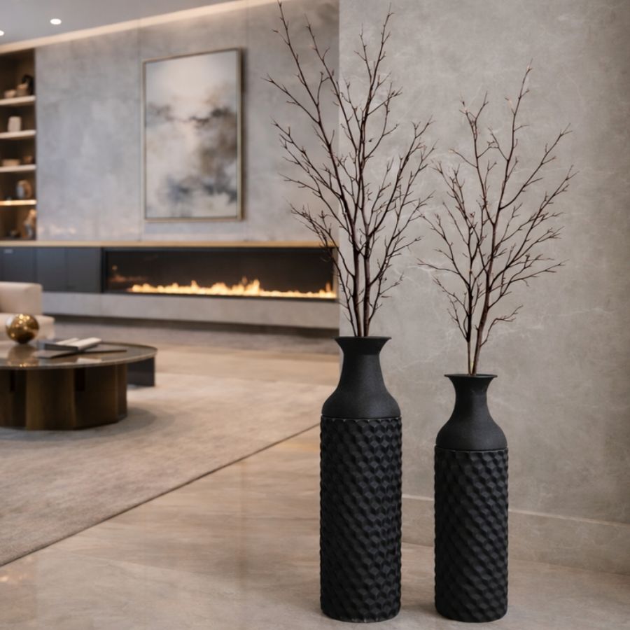 Leewadee Set of 2 Large Floor Vases 21/16 inches - Tall Metal Decorative Vases in Black for Home Decor