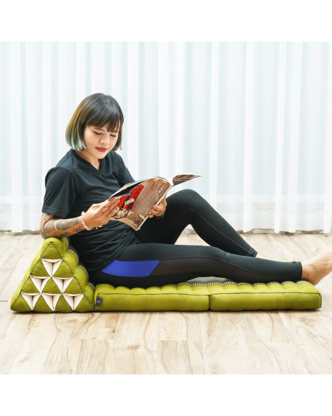 Leewadee 2-Fold Mat with Triangle Cushion – Comfortable TV Pillow, Foldable Mattress with Cushion Made of Kapok, 115 x 50 cm, Green