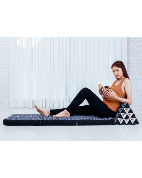 Leewadee - Comfortable Japanese Floor Mattress - Thai Floor Bed With Triangle Cushion - Futon Mattress - Thai Massage Mat, 170 x 53 cm, Black White, Kapok Filling