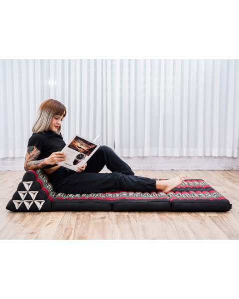 Leewadee Comfortable Japanese Floor Mattress - Thai Floor Bed With Triangle Cushion - Futon Mattress - XL Extra Wide Thai Massage Mat, 67 x 31 inches, Black Red, Kapok Filling